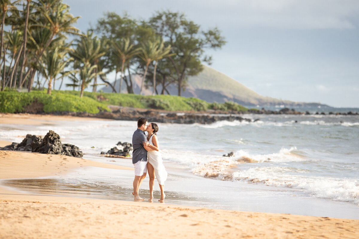 Maui proposal beach packages