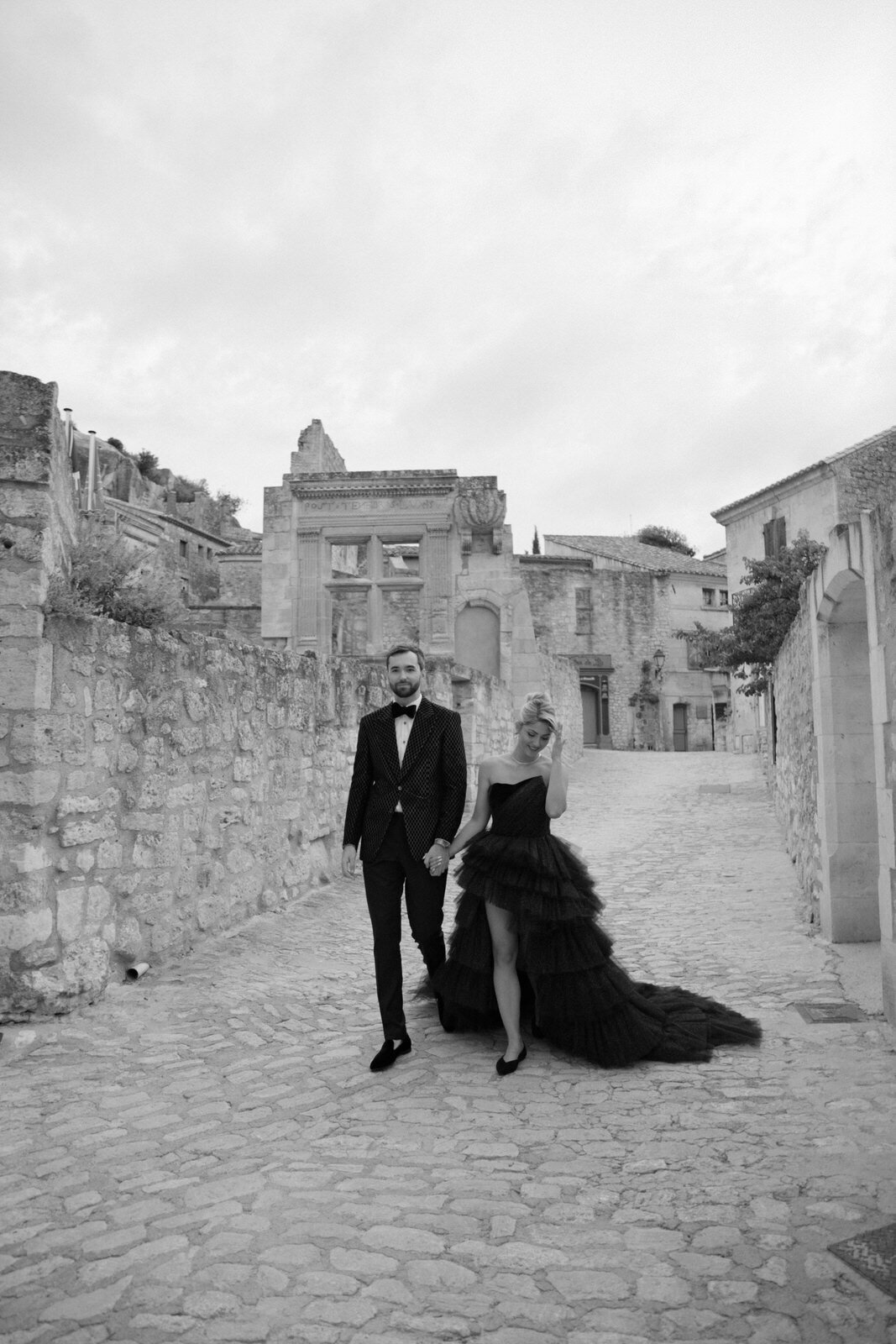 Flora_And_Grace_Baux_De_Provence_Editorial_Wedding_Photographer (216 von 876)