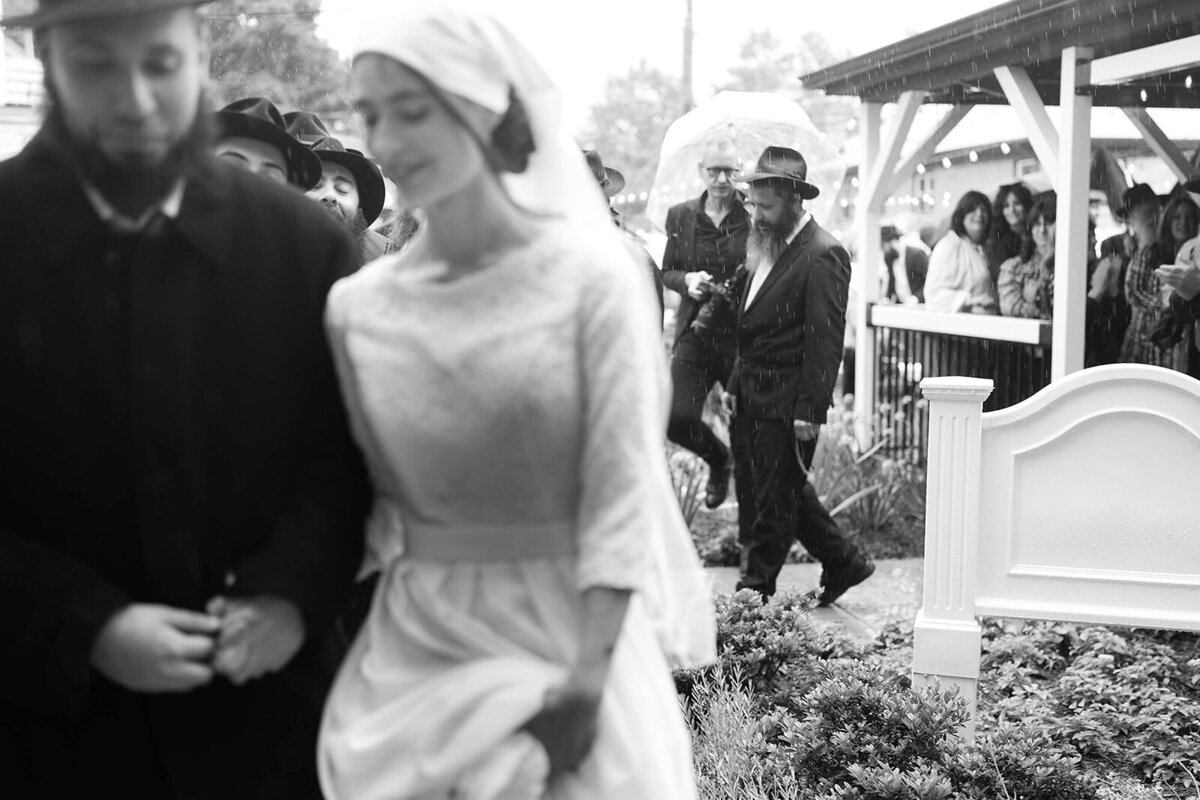 Eliana-Melmed-Photography-Chicago-LosAngeles-Jewish-WeddingPhotographer-CarmiKalman-Chuppah-00217