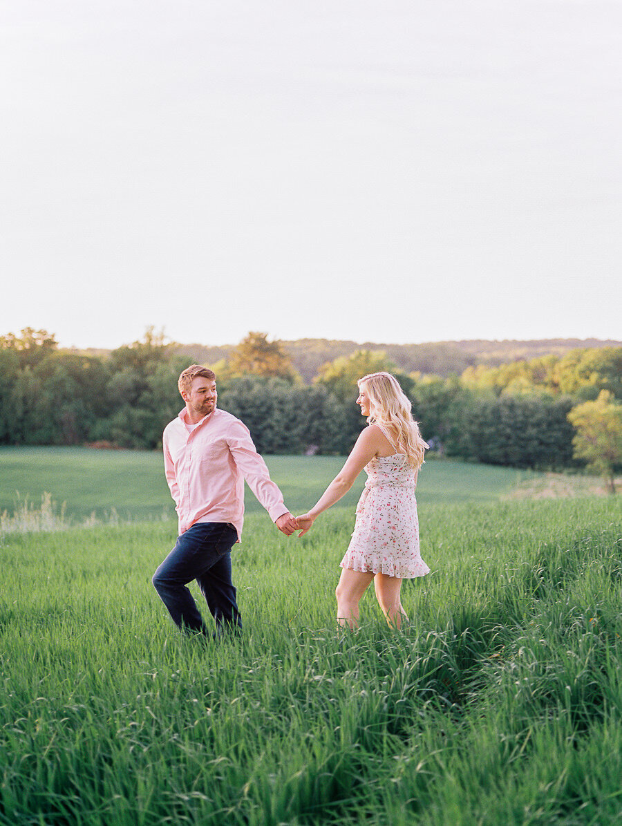 Samantha_Billy_Butterbee_Farm_Engagement_Session_Megan_Harris_Photography-13