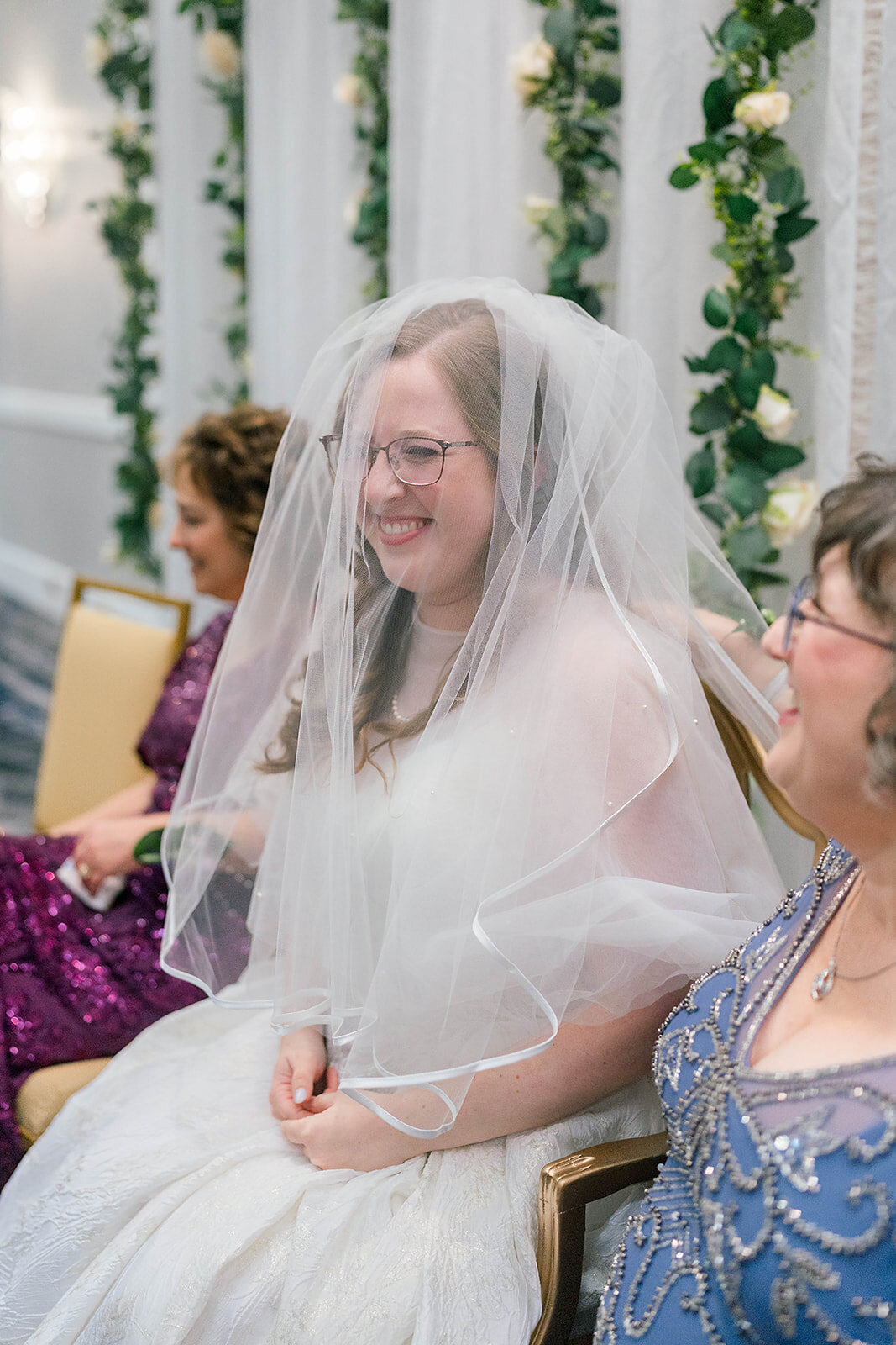 Eliana-Melmed-Photography-Chicago-LosAngeles-Jewish-WeddingPhotography-KabbalatPanim-00137