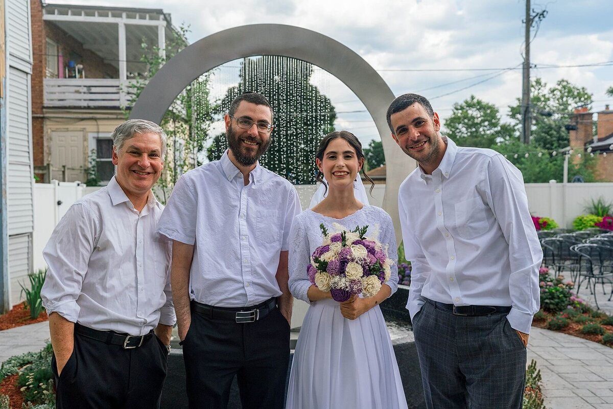 Eliana-Melmed-Photography-Chicago-LosAngeles-Jewish-WeddingPhotographer-CarmiKalman-FamilyFormal-00042