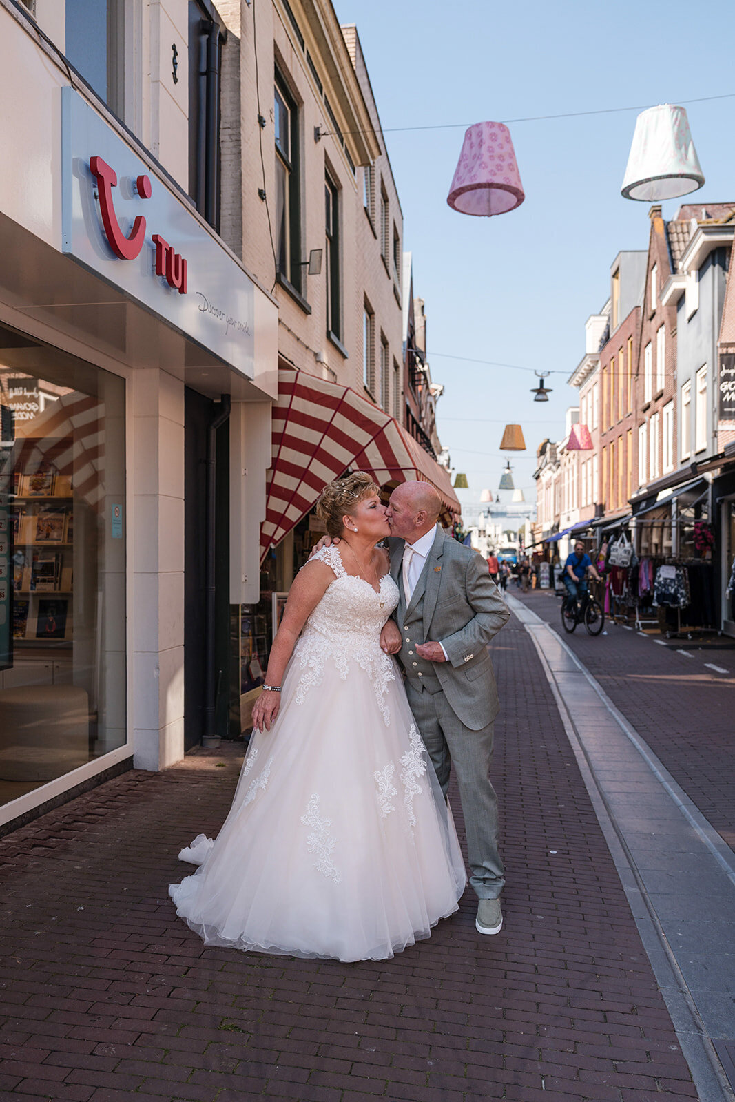 -bruidsfotografie-van-der-valk-hoorn-leukfotografie.jpg-17