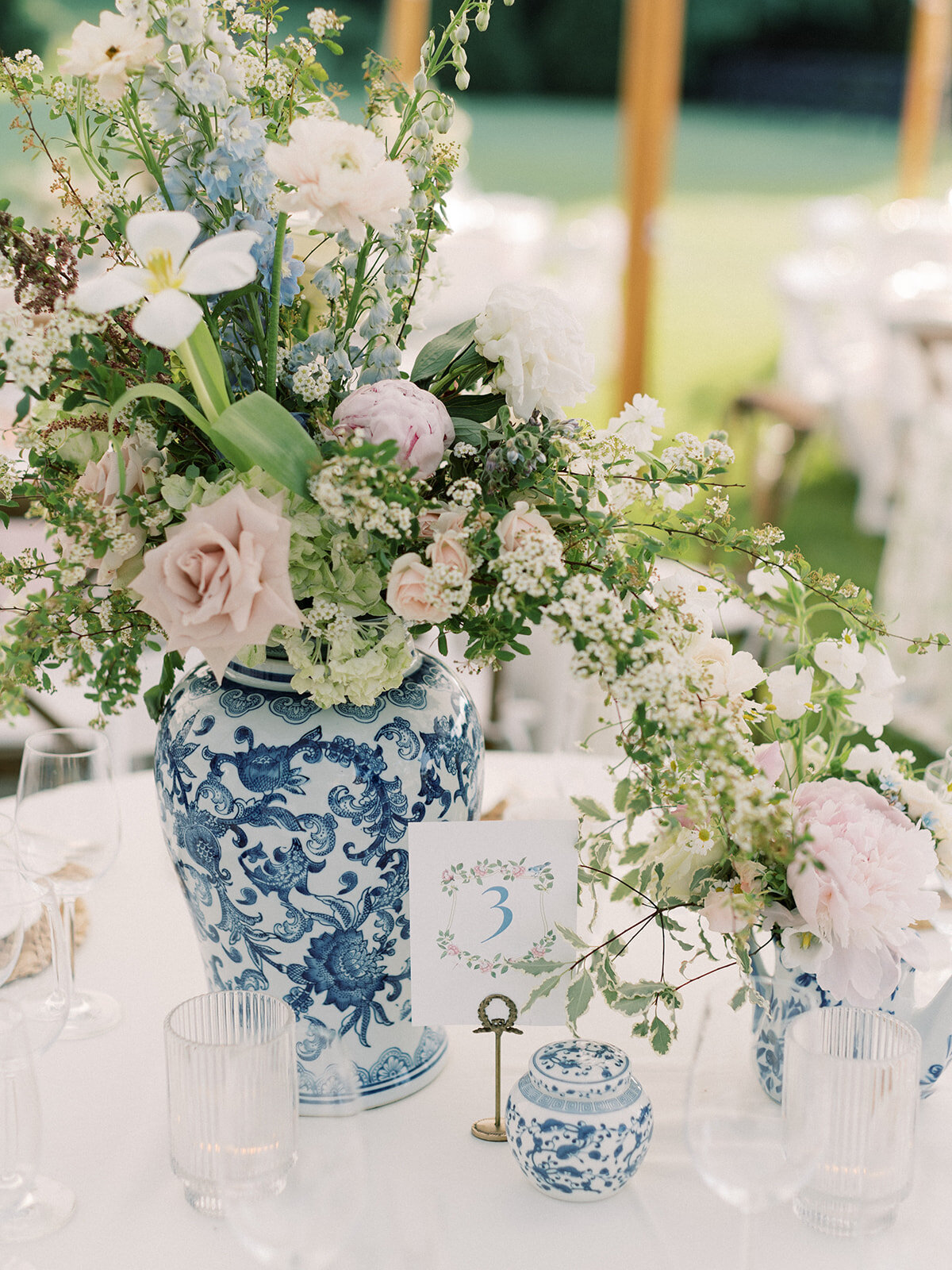 Blue and White vases wedding inspiration Ravenswood Mansion