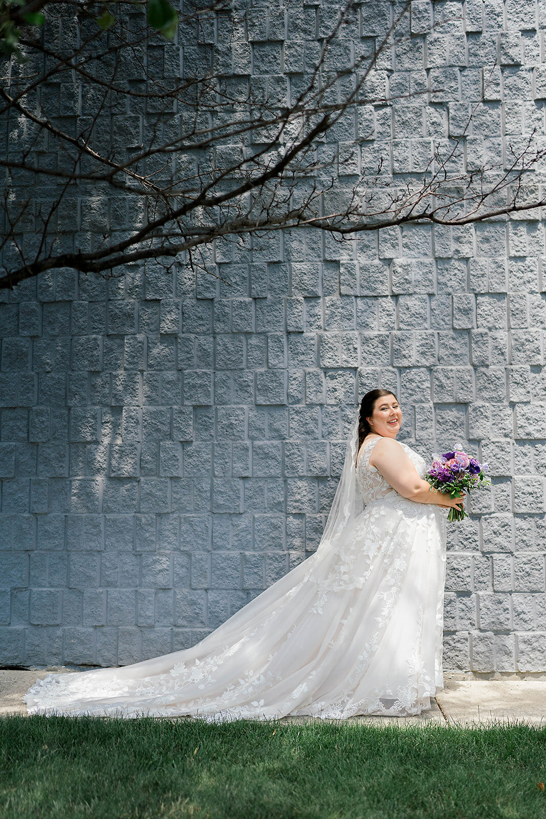 Eliana-Melmed-Photography-Chicago-LosAngeles-Jewish-WeddingPhotography-ElianaSklar-FirstLook-00028