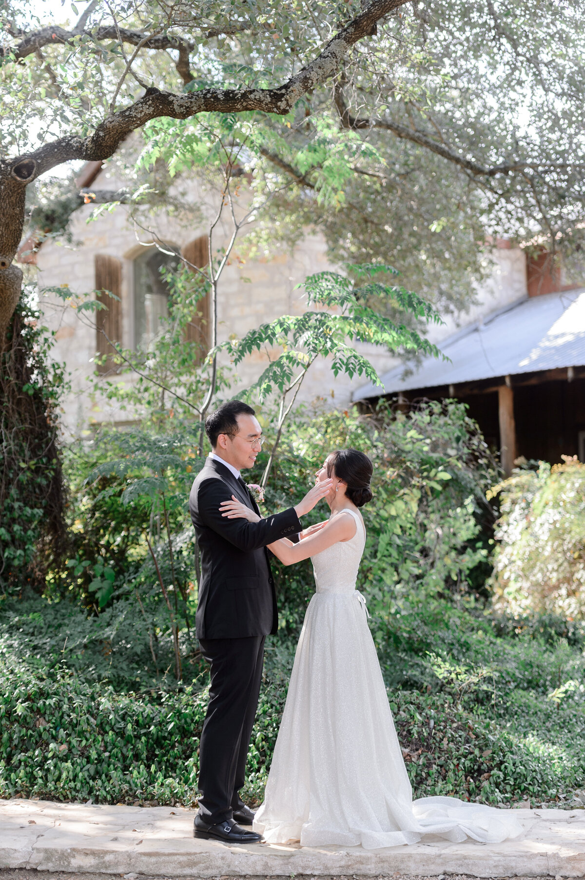 Hill Country Venue + Austin Wedding Photographer03