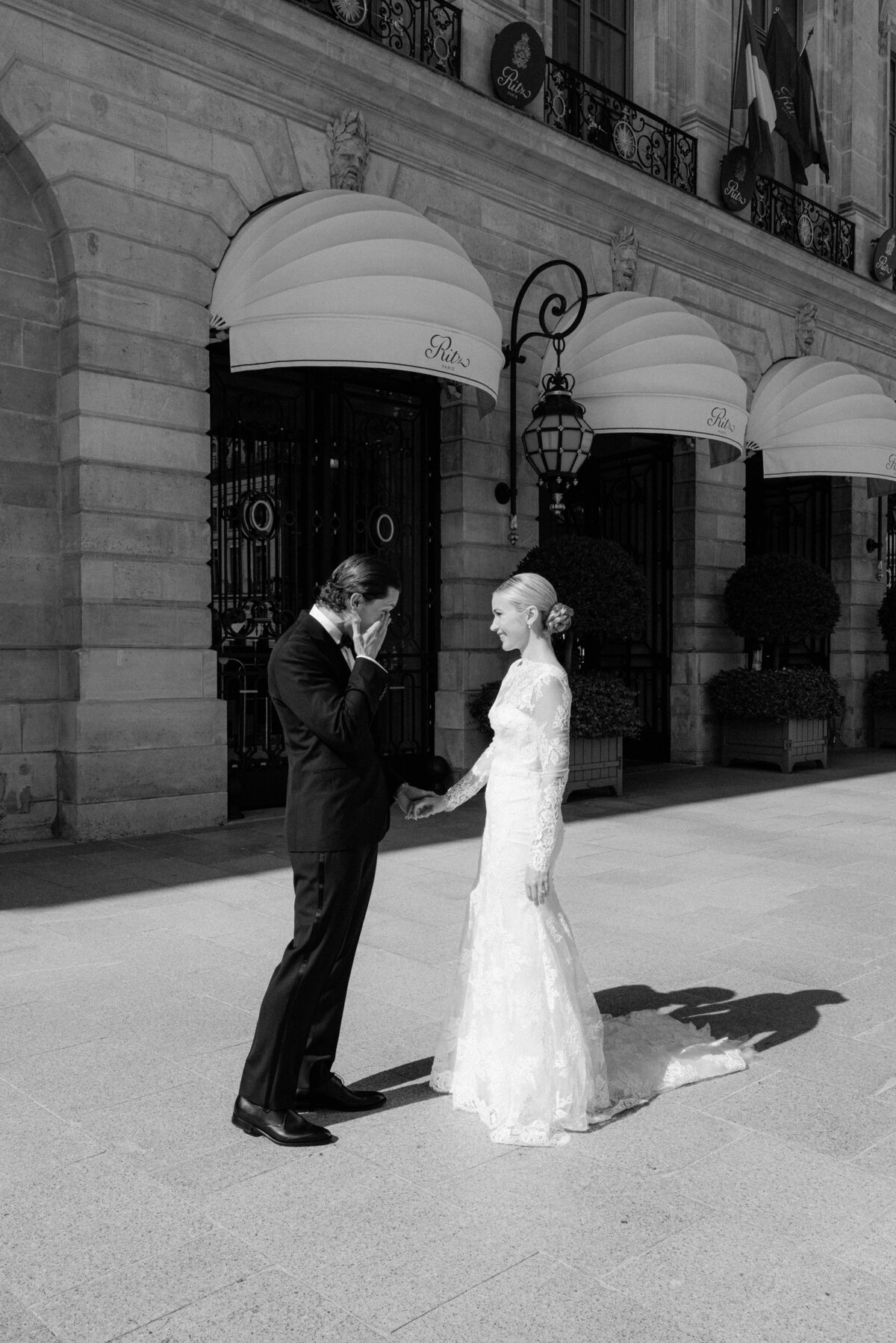 Jennifer Fox Weddings English speaking wedding planning & design agency in France crafting refined and bespoke weddings and celebrations Provence, Paris and destination wd211