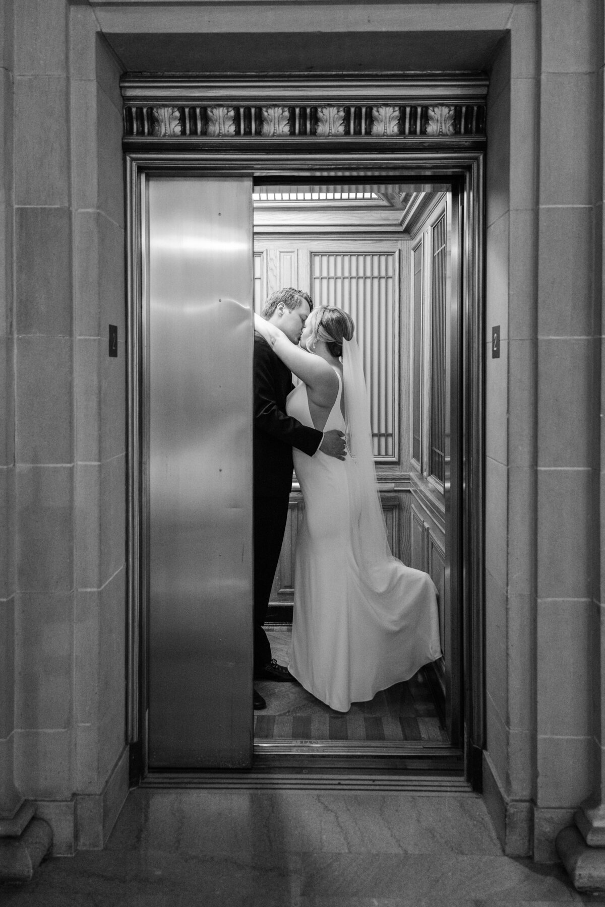 San Francisco Hall City Hall + Destination Wedding Photographer 039