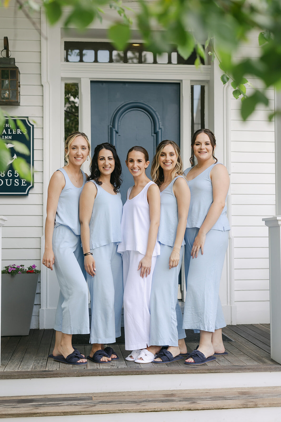 getting-ready-bridal-party-pjs