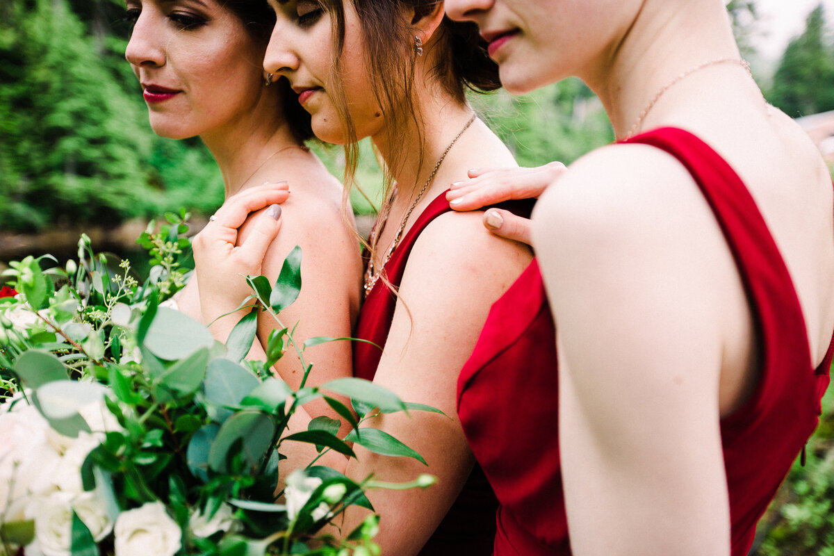 mkp_grouse_mountain_wedding_bridesmaids