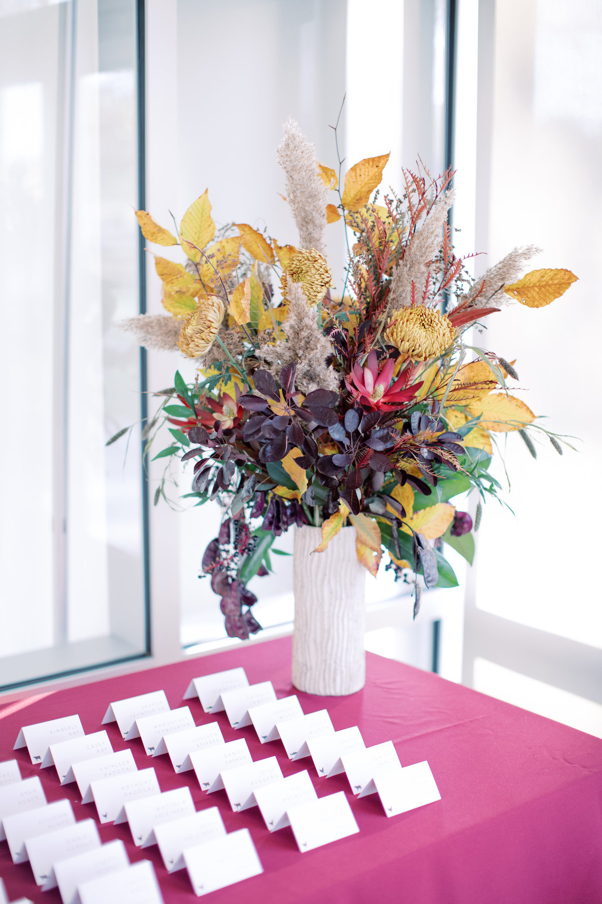 Escort table floral centerpiece