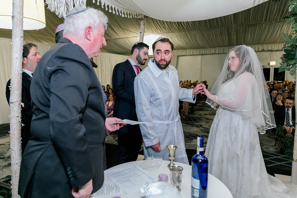 Eliana-Melmed-Photography-Chicago-LosAngeles-Jewish-WeddingPhotography-Chuppah-00186