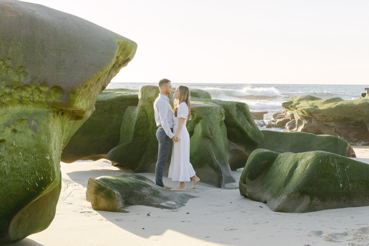 PERRUCCIPHOTO_WINDNSEA_BEACH_ENGAGEMENT_23