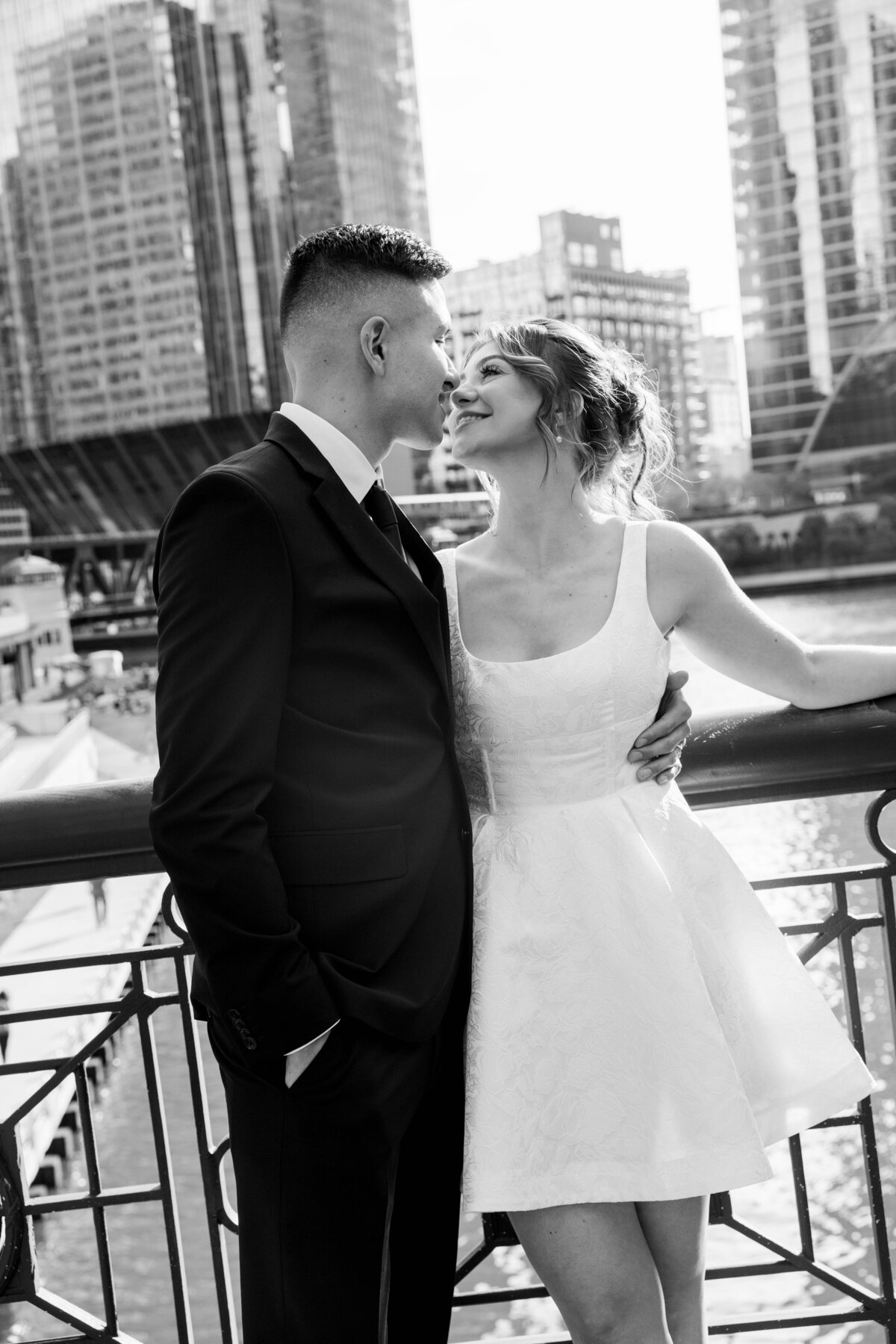 zoe_daniel_elopement_previews_best_chicago_wedding_photographer_jayminicholevisuals-35
