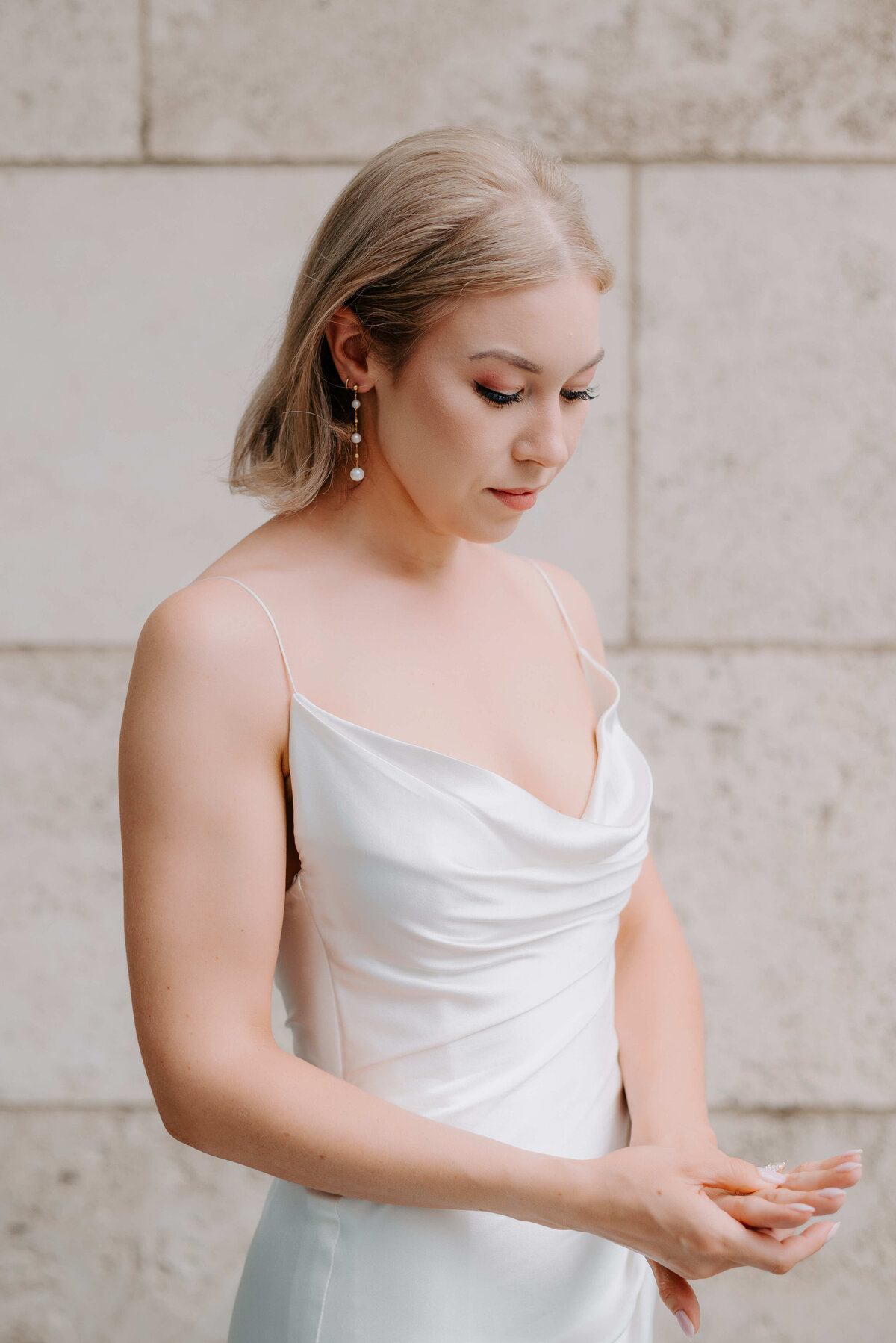Nasher Sculpture Center Wedding - Ruchlin Wedding - GETTING READY - Kyrsten Ashlay Photography-44-Edit