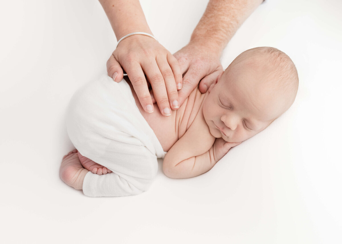 Professional-Newborn-Photography-Hobart-Tasmania-Baby-Photographer-14