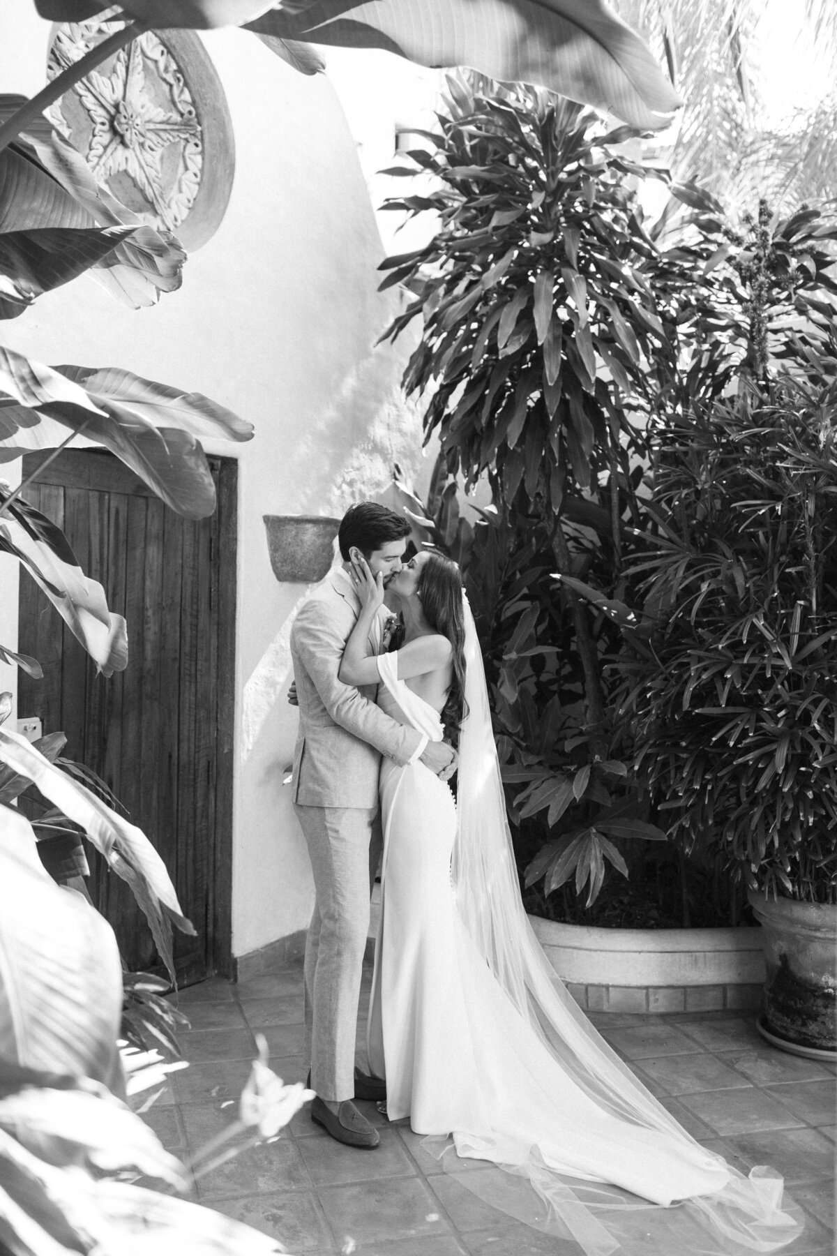 Best California Wedding Photographer-Best Texas Wedding Photographer-Jodee Friday & Co-471