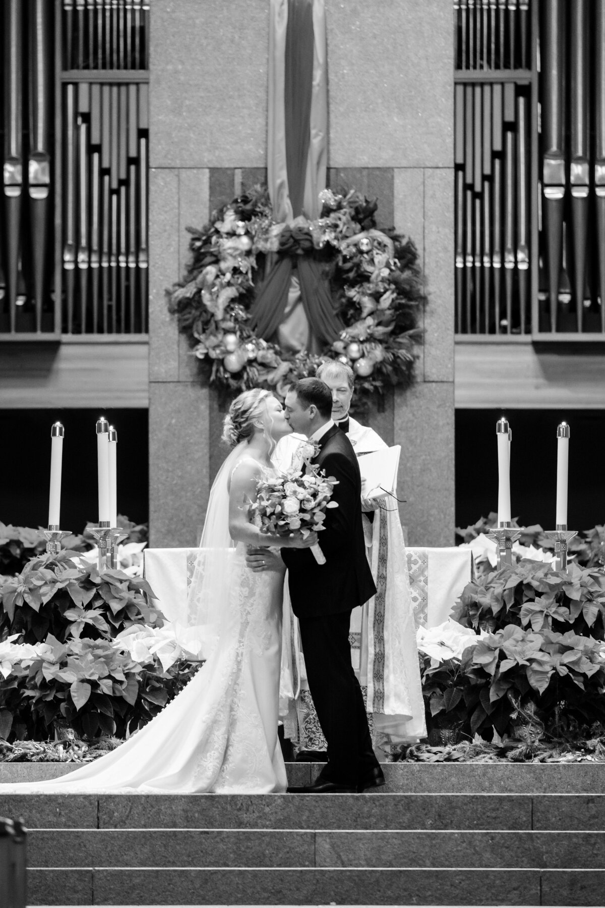 Winter_Christian_Church_Minnesota_Award_winning_top_rated_wife_husband_team_lgbt_Minnesota_photographers_Mn_destination_258