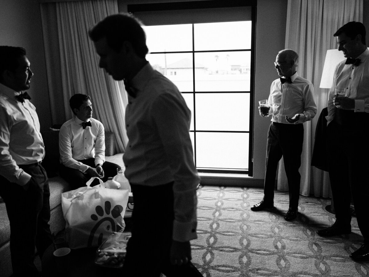 tampa-yacht-club-wedidng-tampa-wedding-photographer-jake-ford-photography-hannah-brians-wedding - 010