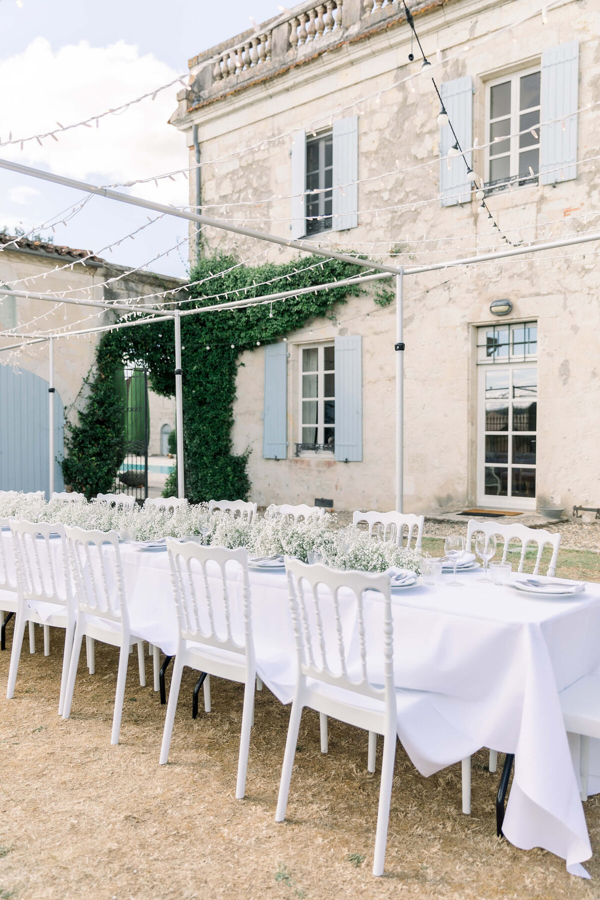Victoria Engelen Flowers - A White Wedding in a French Chateau - JoannaandMattWedding_DariaLormanPhotography-1232