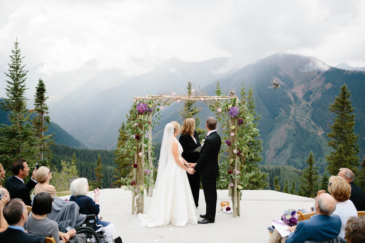 1674_Destination_Wedding _Photographer_Mountain_Beach_Vineyard_Missouri_St_Louis