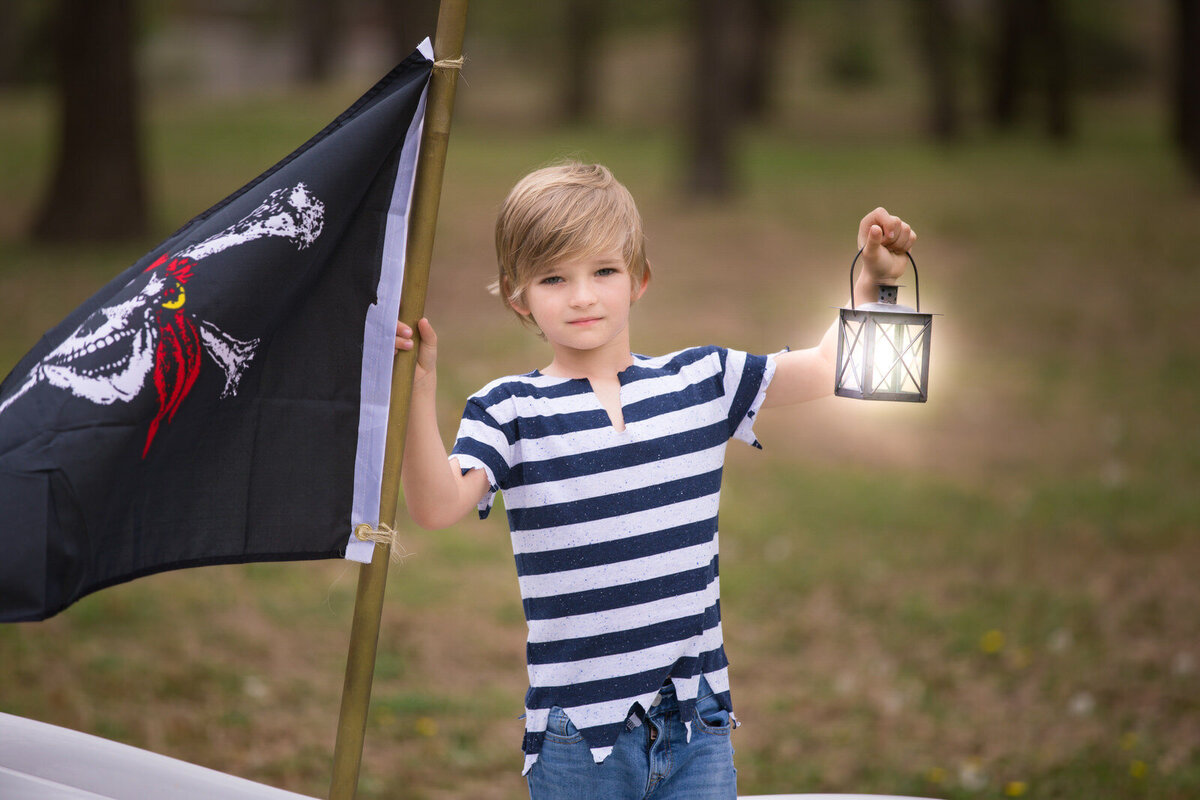 boy-pretending-to-be-a-pirate