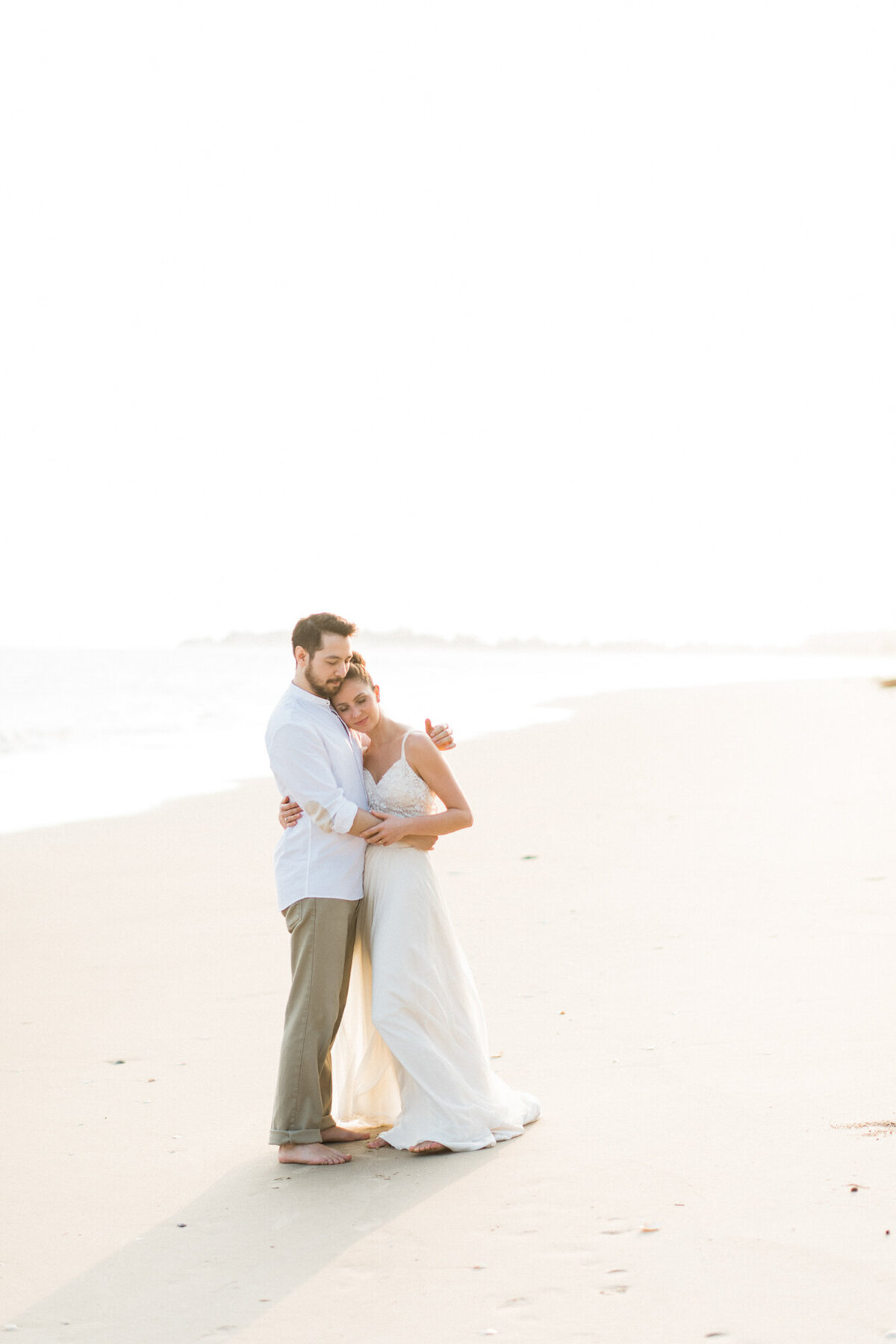 Maïlys Fortune Photography Husband Wife Wedding Weddings Photography France Switzerland Italy Timeless Dreamy Imagery Bilingual French English Destination Weddings Destination Wedding Provence French Riviera Paris Lake Como Tuscany9