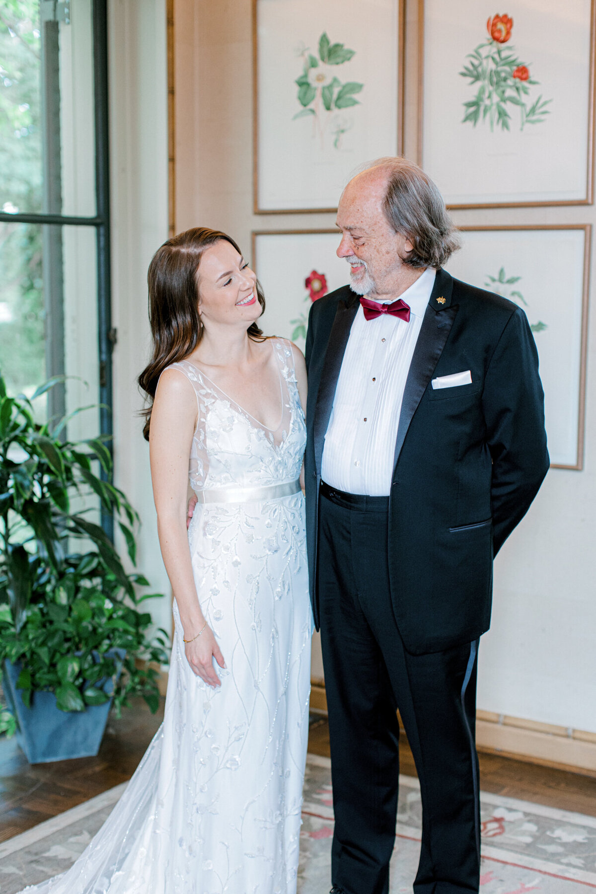 Gena & Matt's Wedding at the Dallas Arboretum | Dallas Wedding Photographer | Sami Kathryn Photography-61