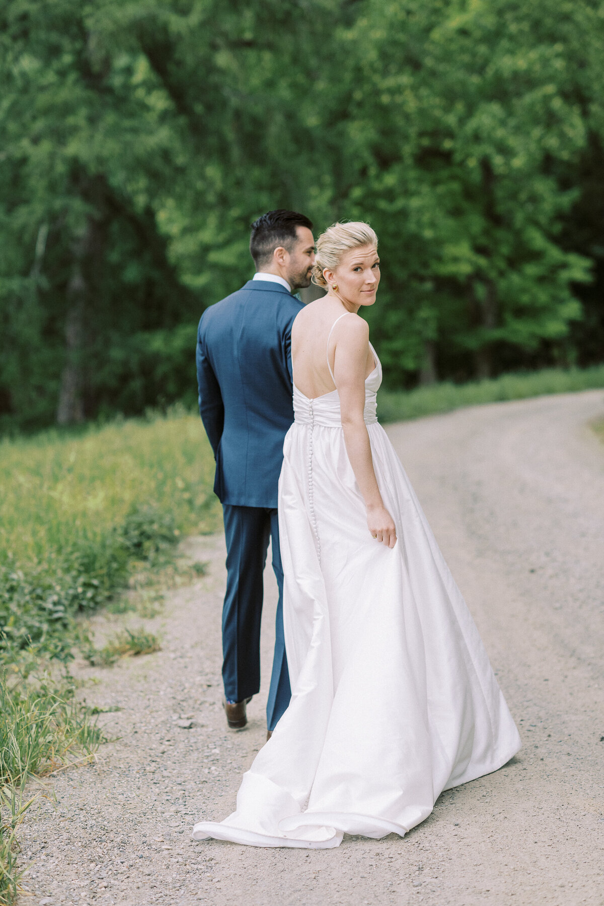 hudson-valley-backyard-wedding -30