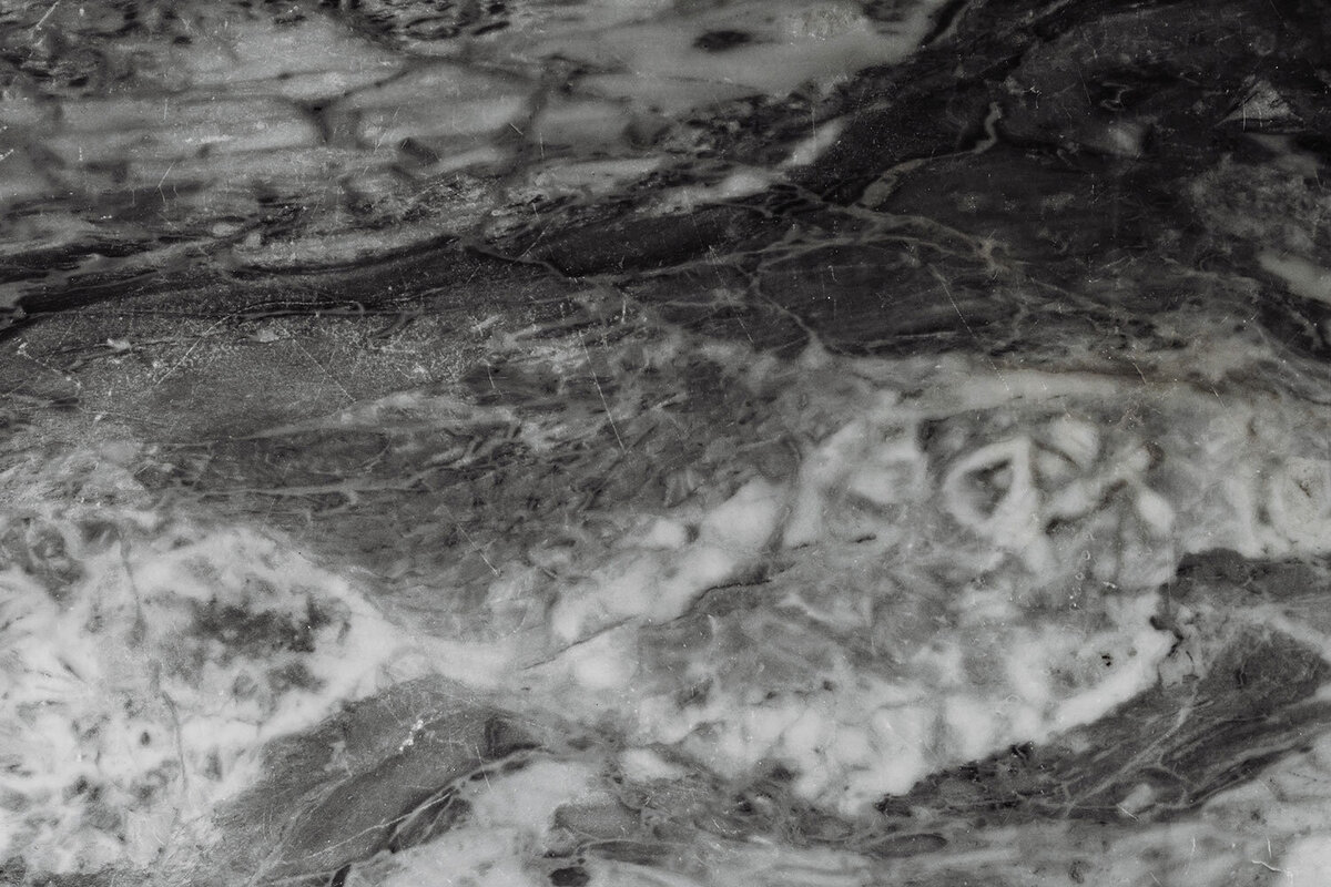 kaboompics_marble-texture-a-close-up-view-of-natures-artistry-30998
