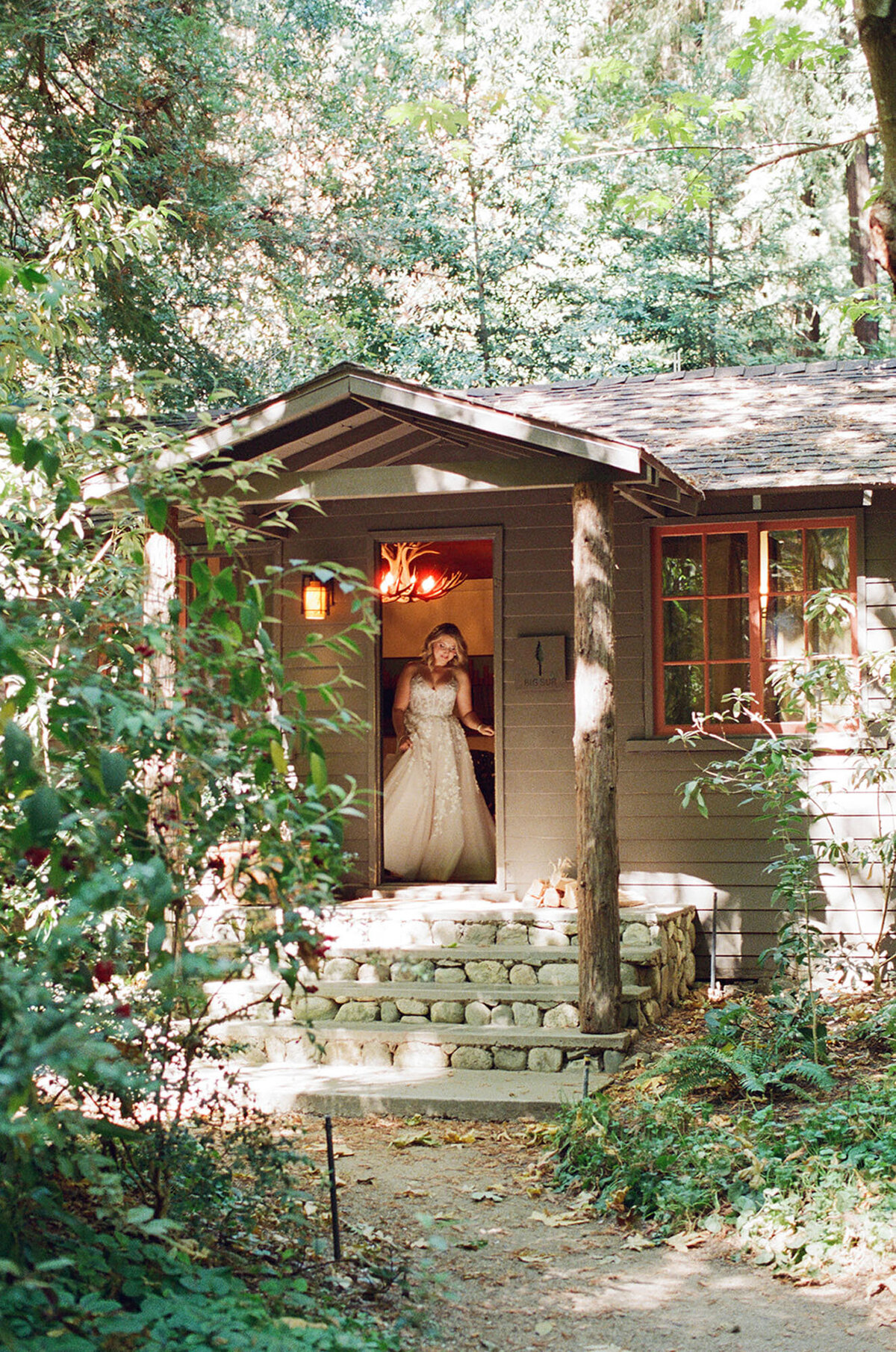 Glen-Oaks-Big-Sur-Roadhouse-Fall-Wedding-Wes-Anderson-Camp-13