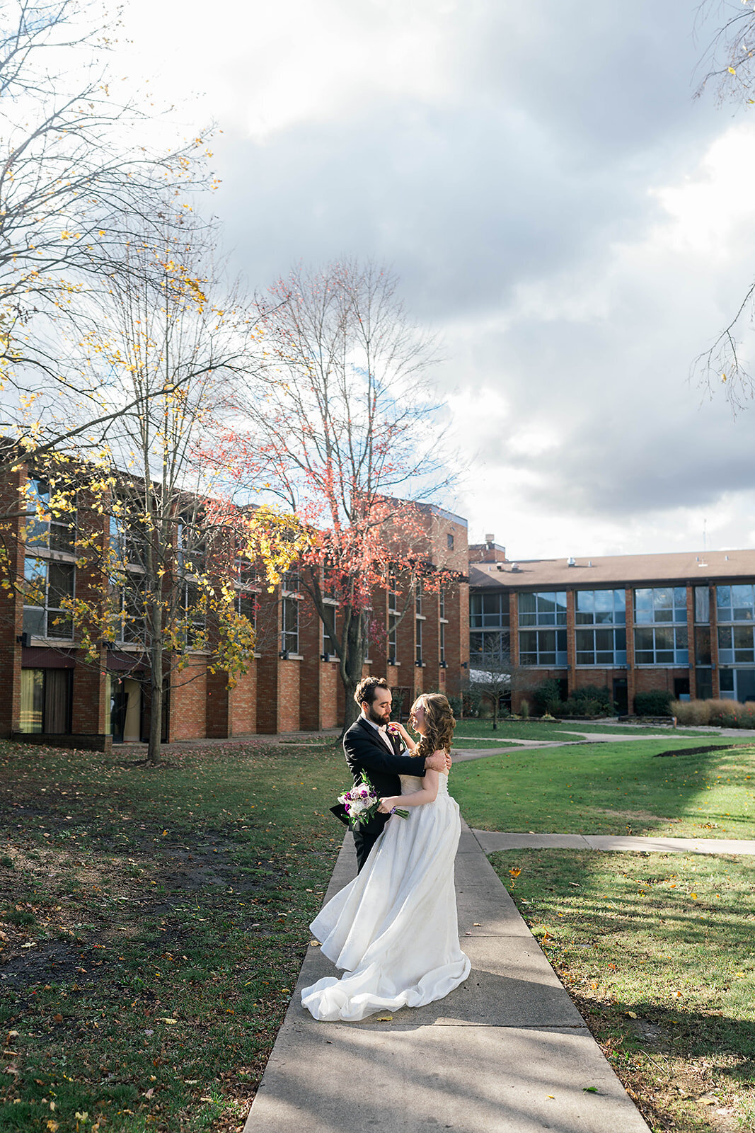 Eliana-Melmed-Photography-Chicago-LosAngeles-Jewish-WeddingPhotography-CouplePortrait-00012