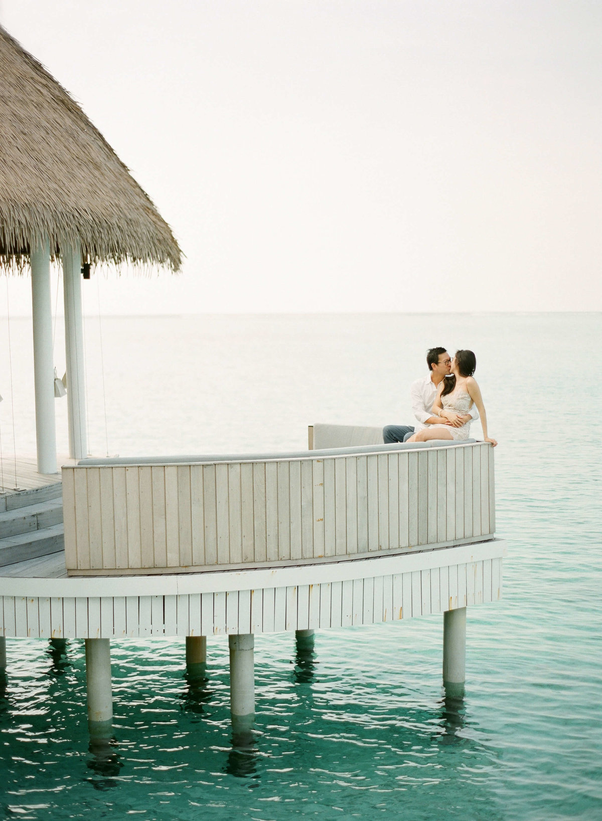 18-KTMerry-destinationwedding-Maldives-bungalow
