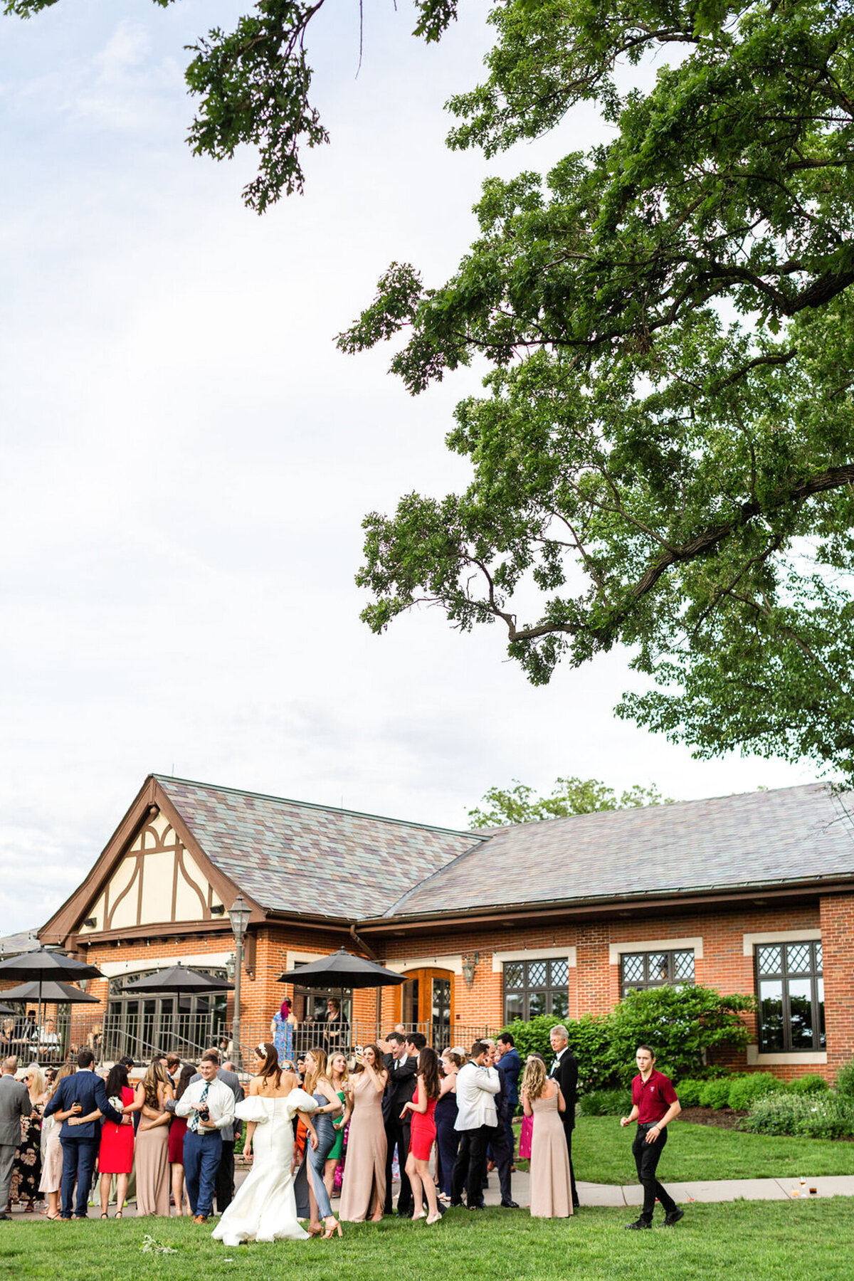 butterfield-country-club-wedding-illinois-23
