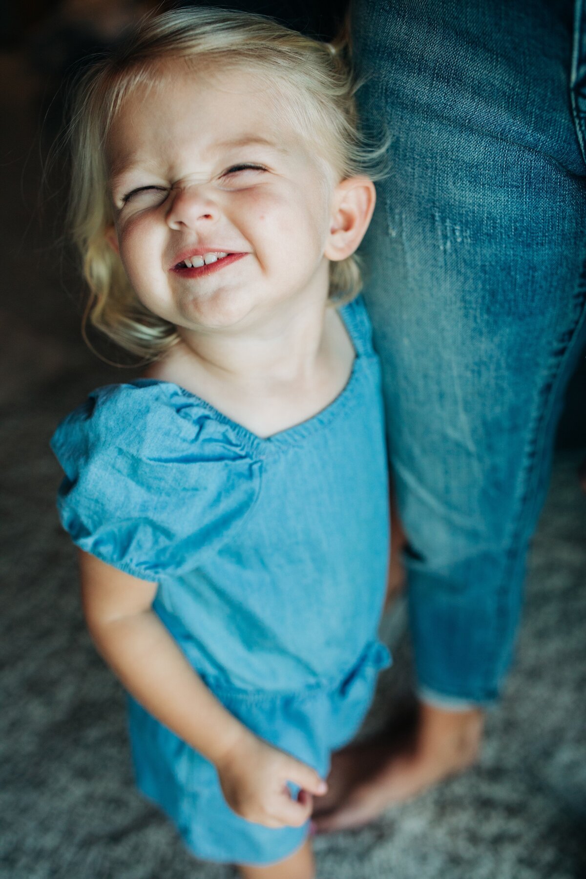 In-Home-Lifestyle-Newborn-Photos-Milwaukee11