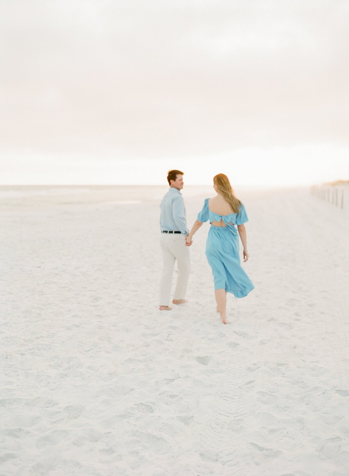 Watercolor-Florida-Engagement-Session-Jessie-Barksdale-Photography_0033