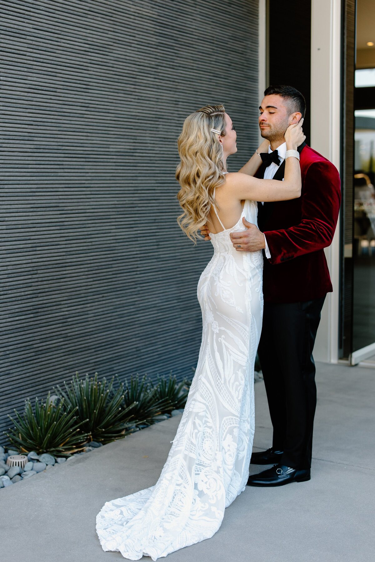 Ali-Joey_Palm-Springs-Wedding_Hannah-Berglund-Photography-242