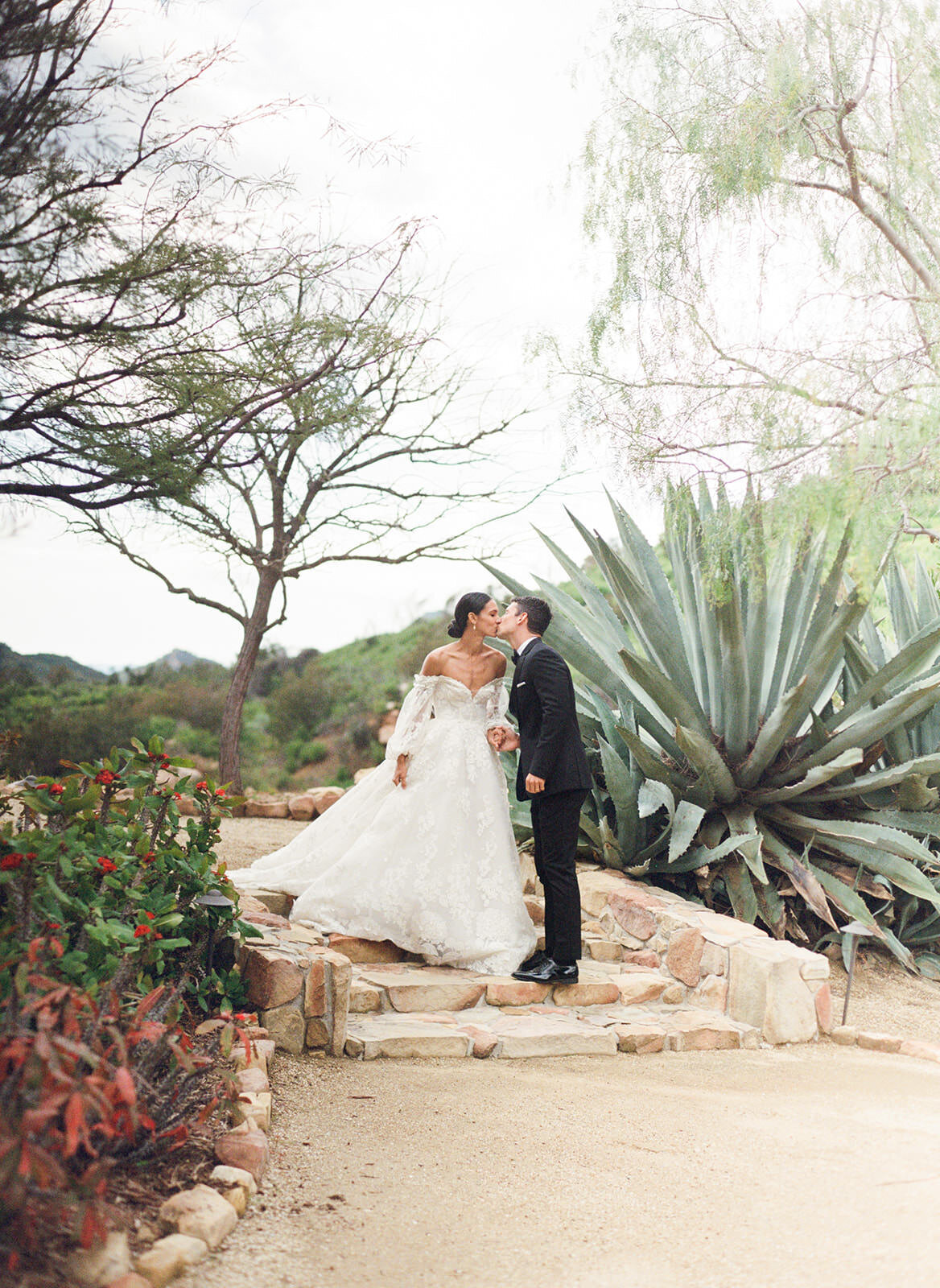 Ojai_California_Wedding_TaraHodgesPhotography_135