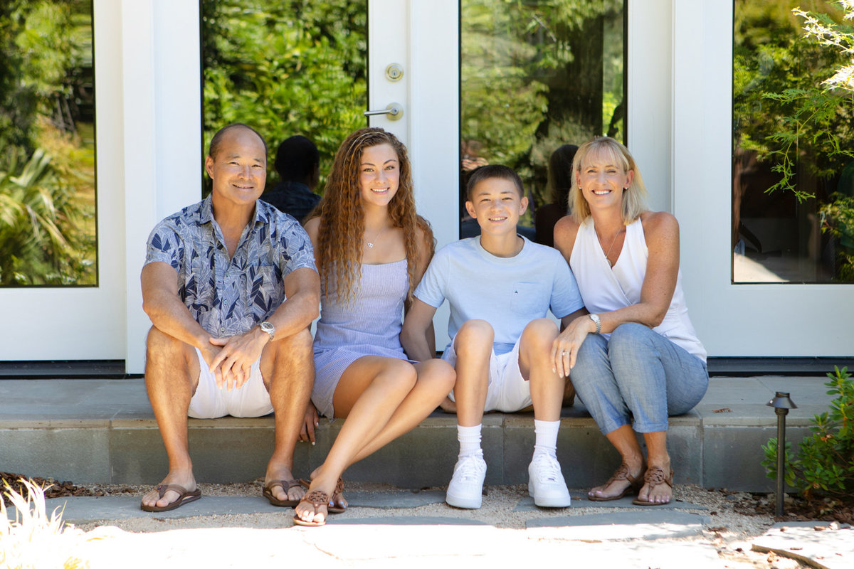 Natural light portrait, family with teenagers