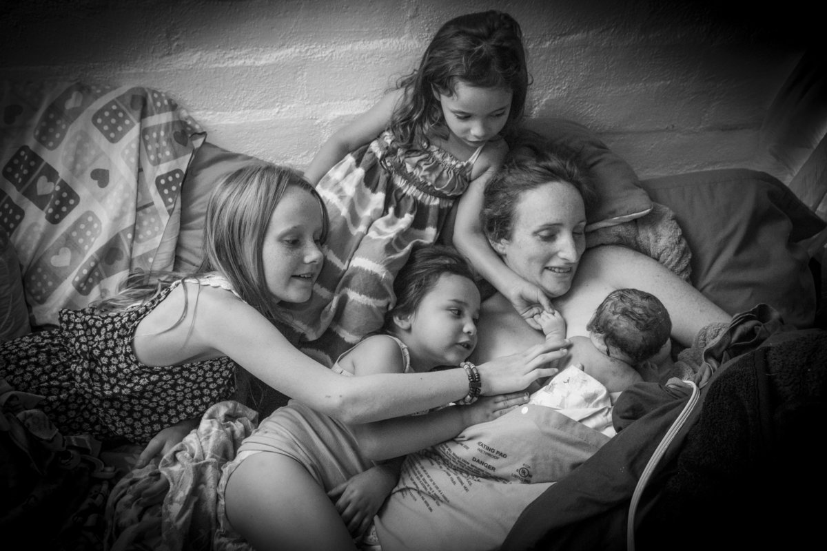 birthphotos-santacruz-nora-devipridephotography-bw129