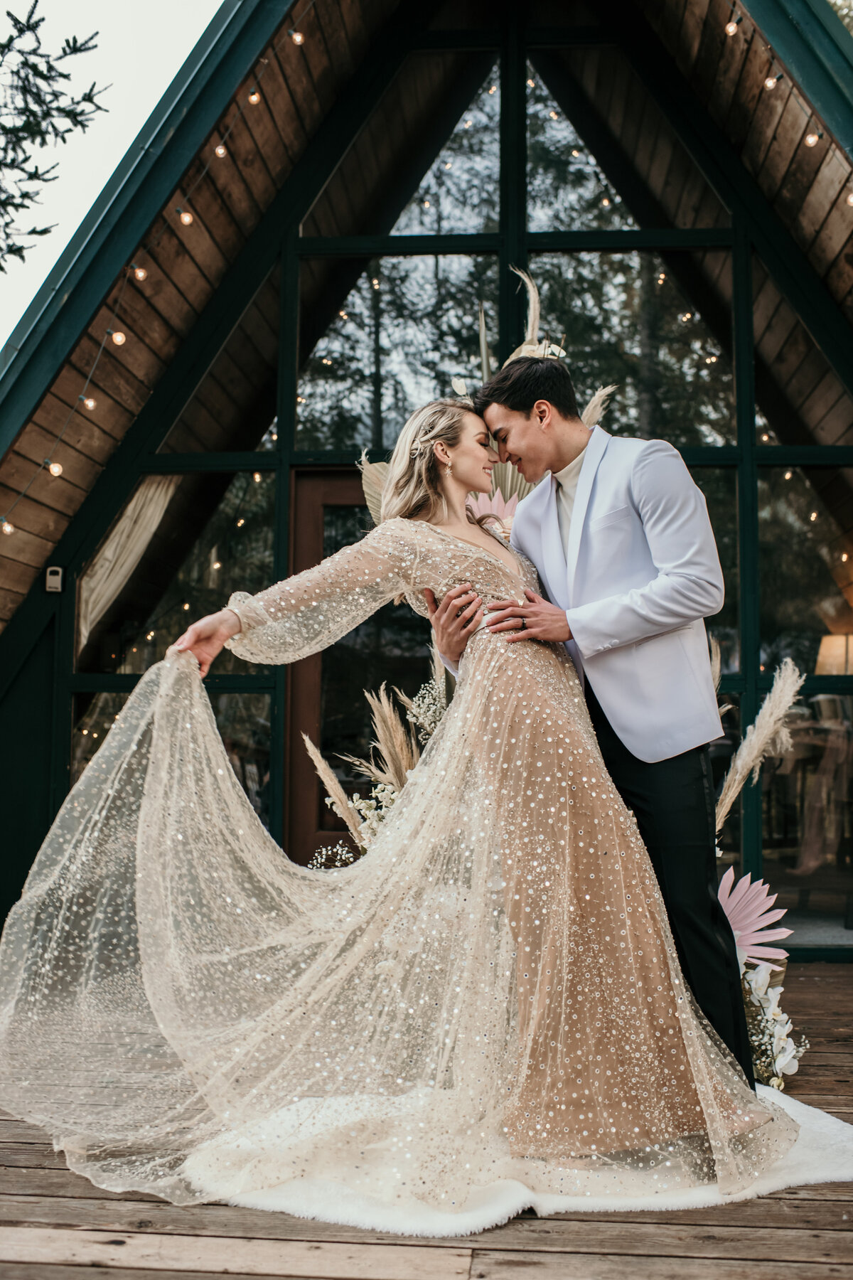 Mt. Rainier Elopement (@amber_photography_studio)-37