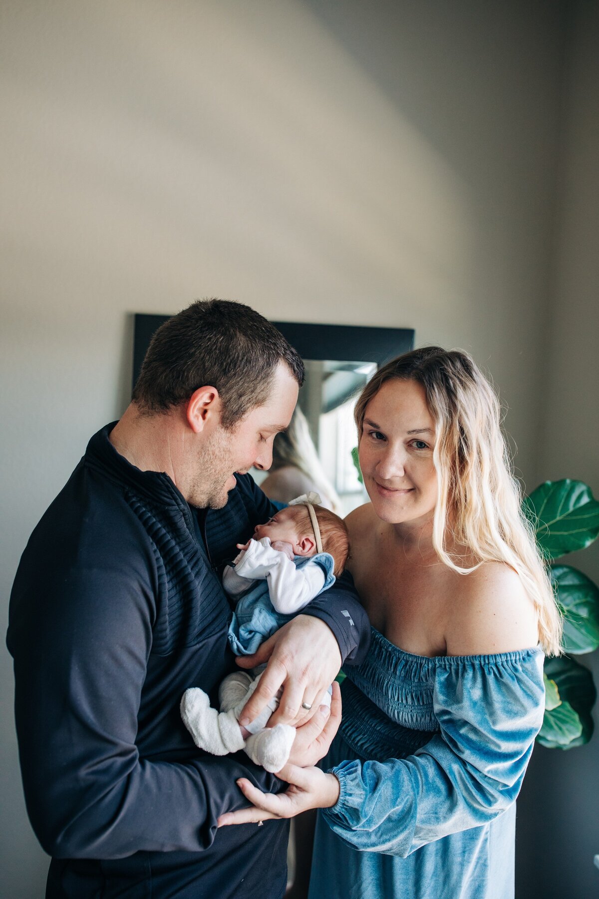 Lifestyle-in-home-newborn-photography-Grafton2