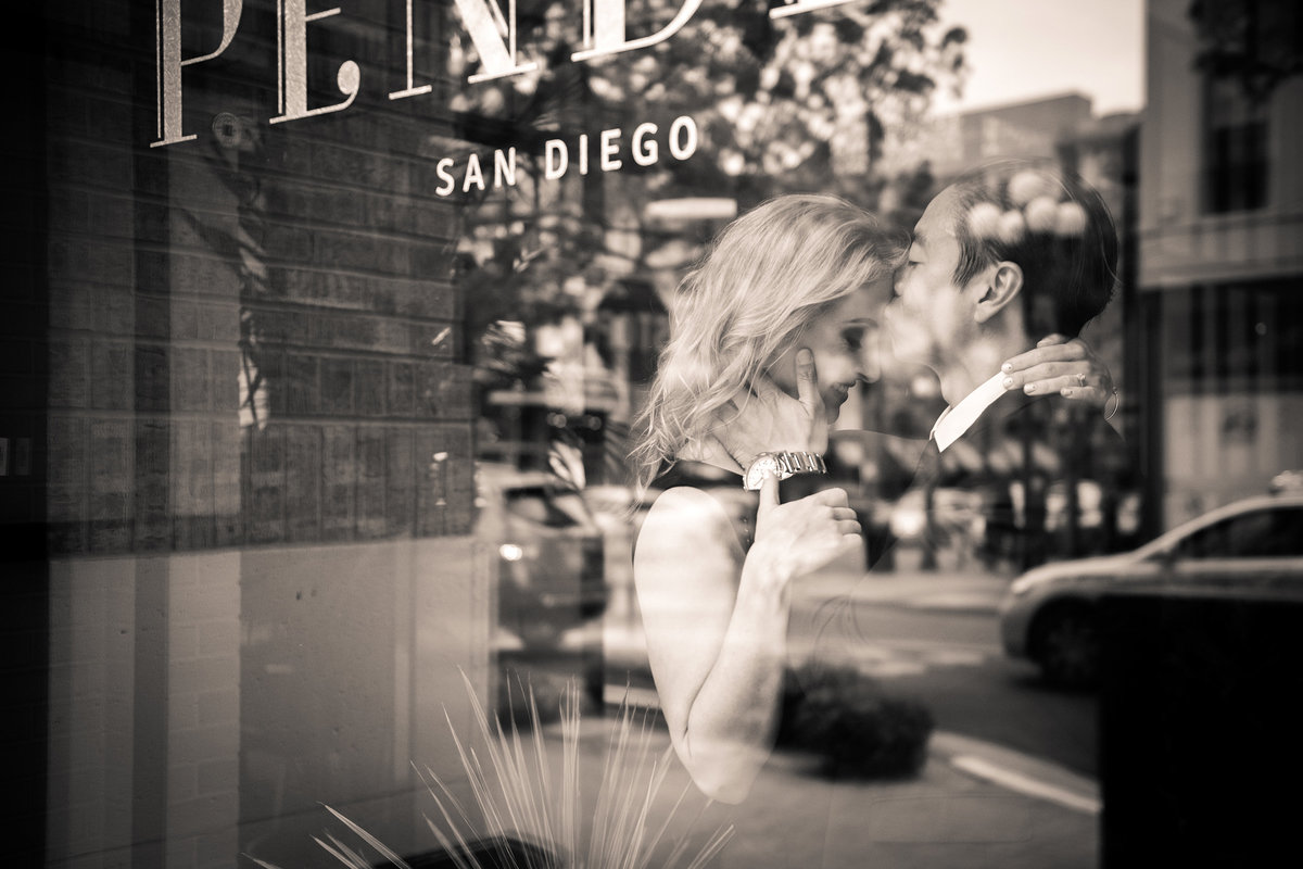 0016-San-Diego-engagement-photo