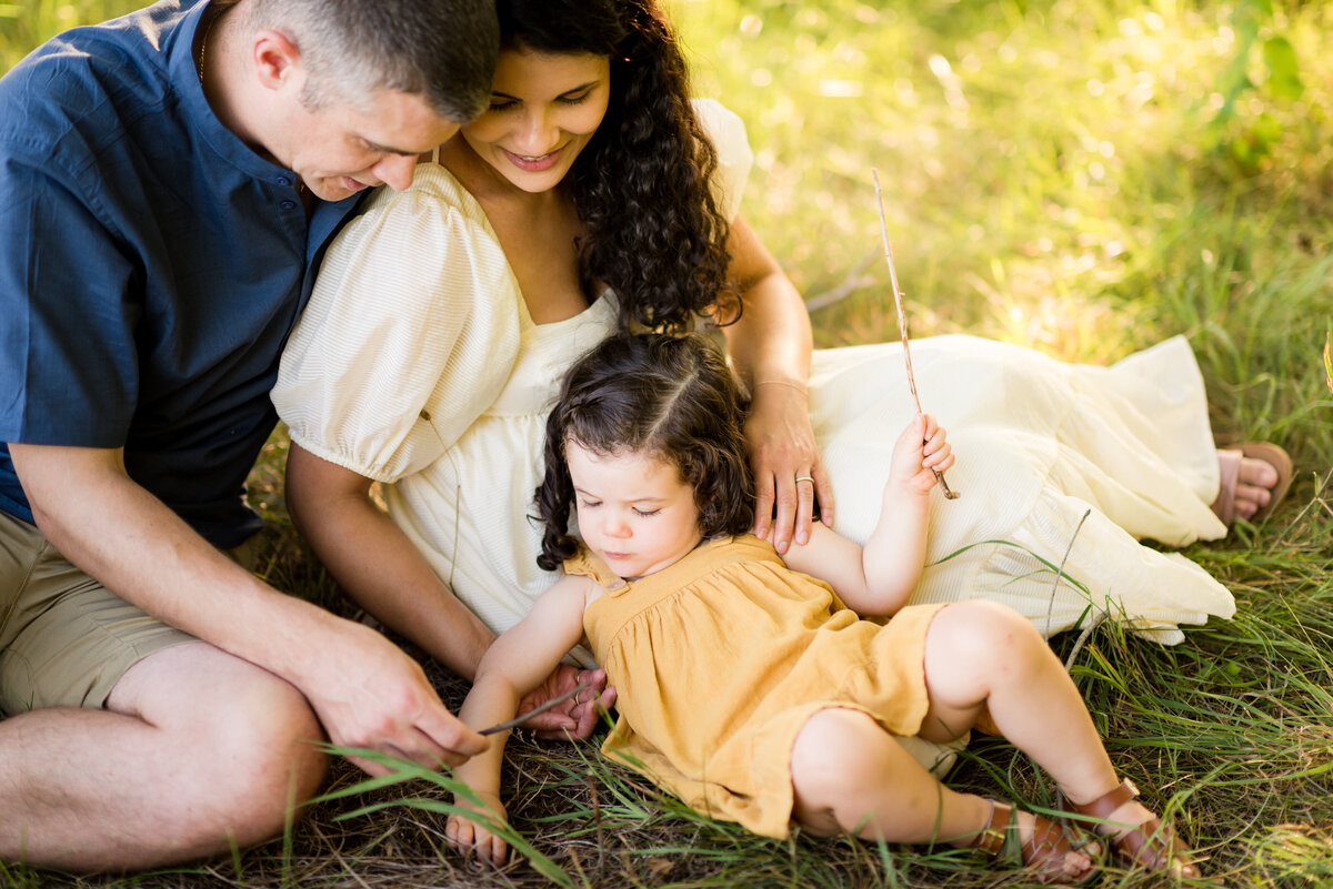 Boston-family-photographer-bella-wang-photography-Lifestyle-session-outdoor-wildflower-38