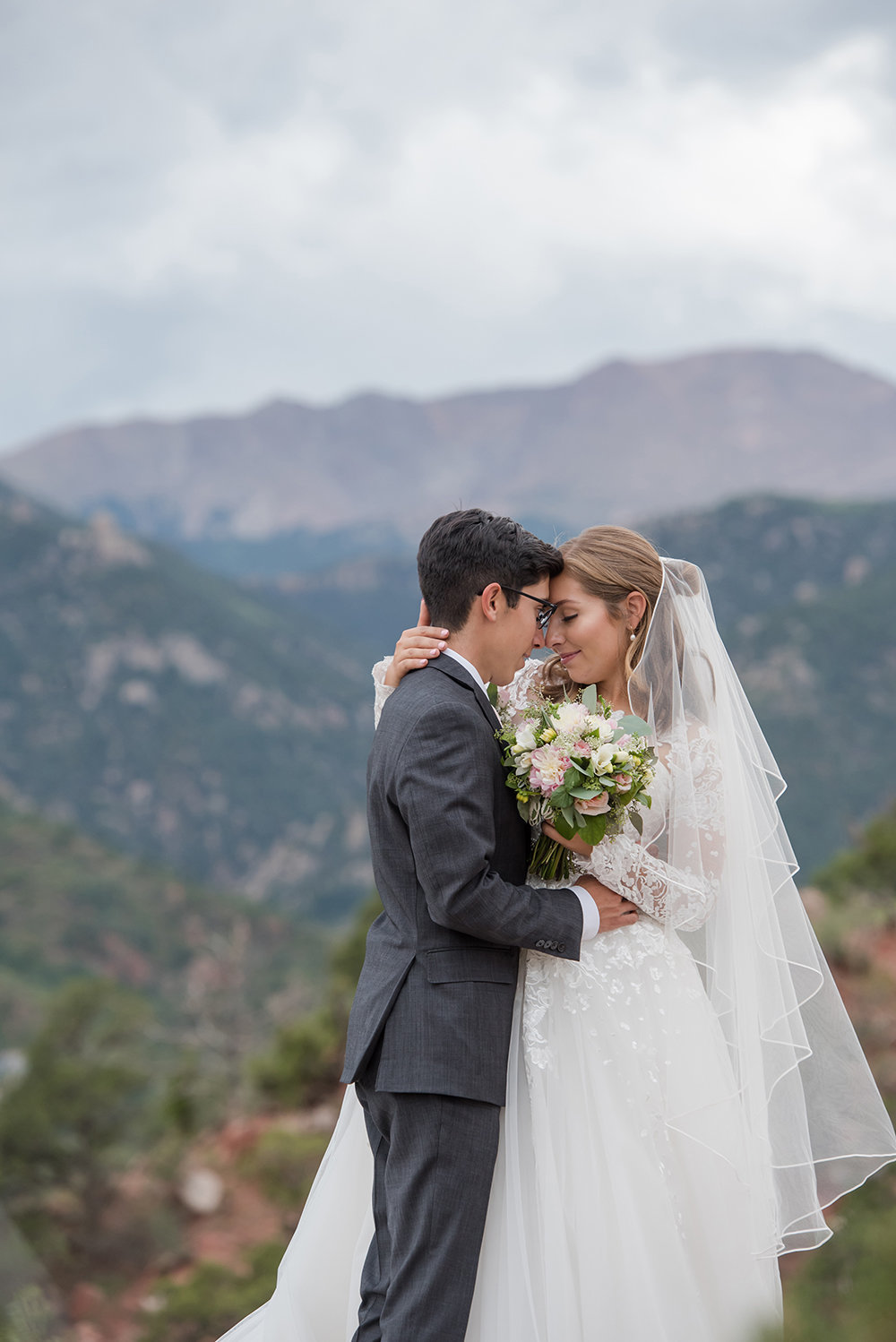 Bride and Groom with Pikes Peak view