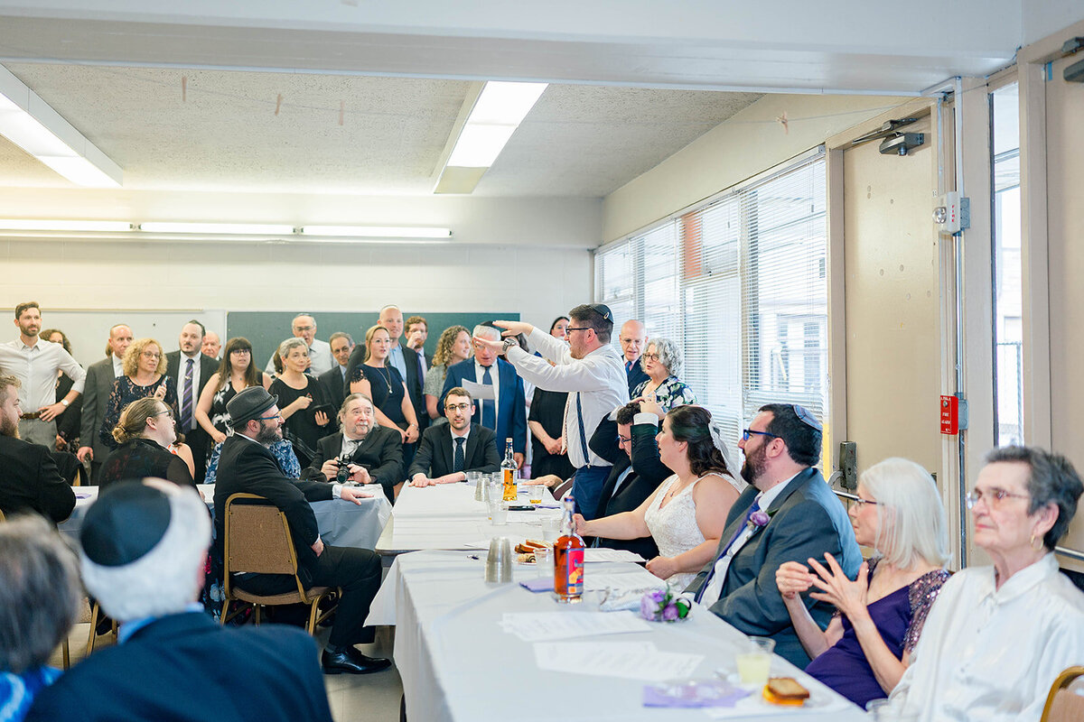 Eliana-Melmed-Photography-Chicago-LosAngeles-Jewish-WeddingPhotography-ElianaSklar-Tisch-00033