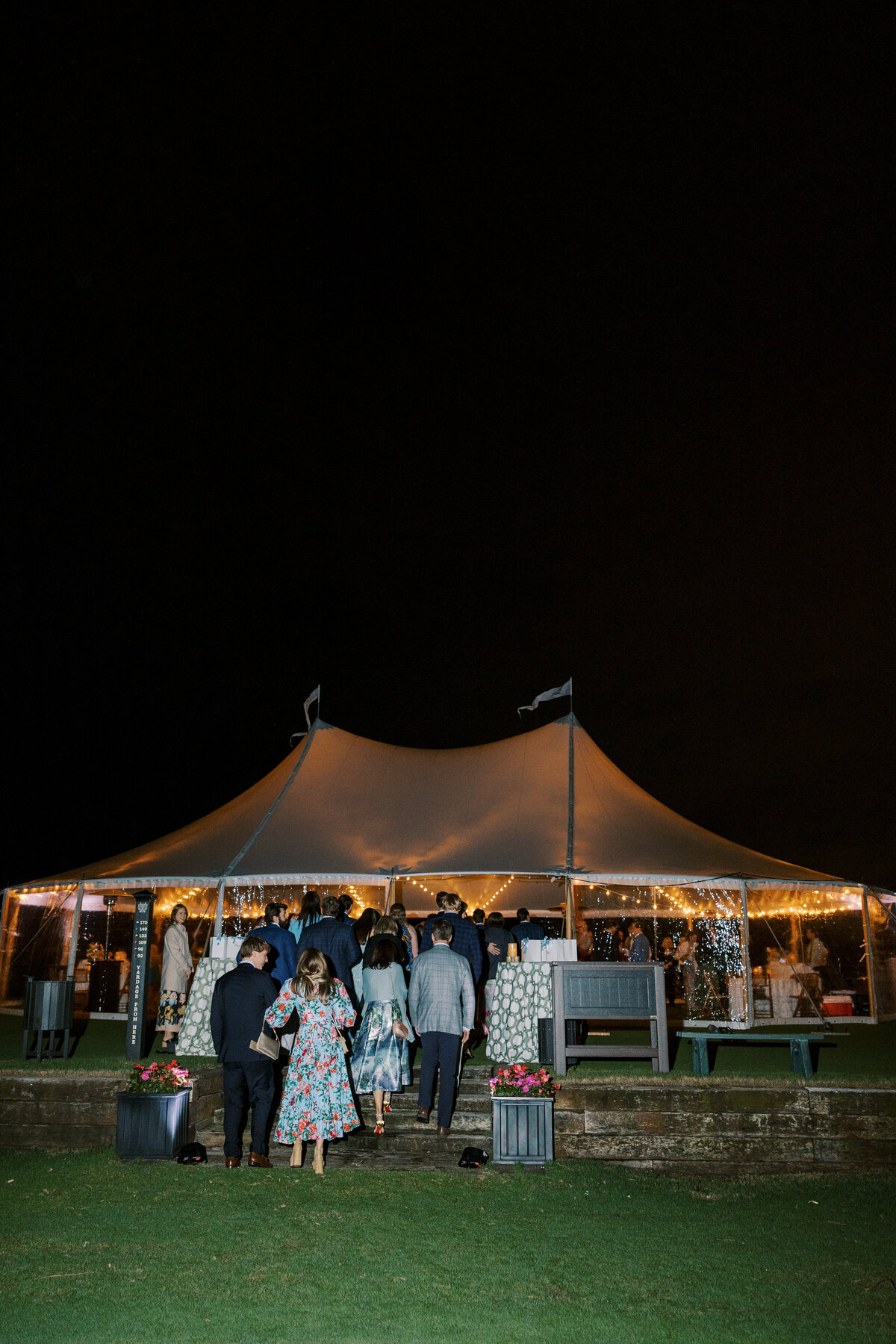 Palm Beach Jupiter Vero Beach wedding planner wedding design wedding coordination Florida wedding full service wedding planner full service wedding management South Florida wedding colorful wedding design rehearsal dinner welcome party11 2