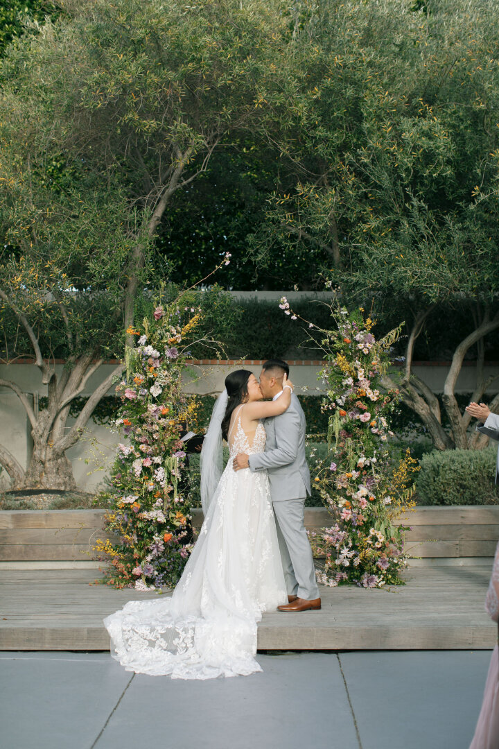 los-angeles-wedding-photographer-for-classic-refined-couples (53)