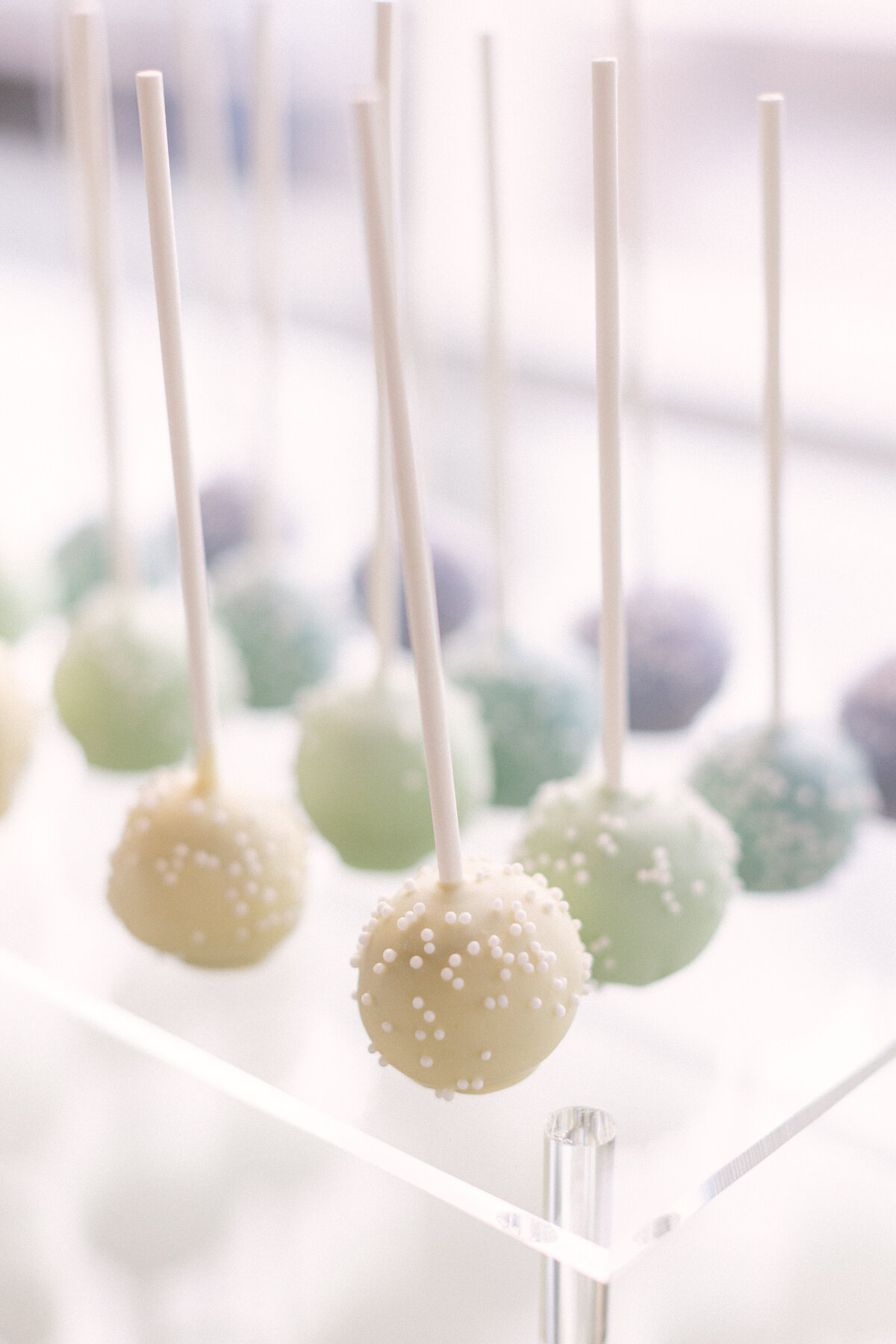 Cake pops TTWD NYC Party Planner