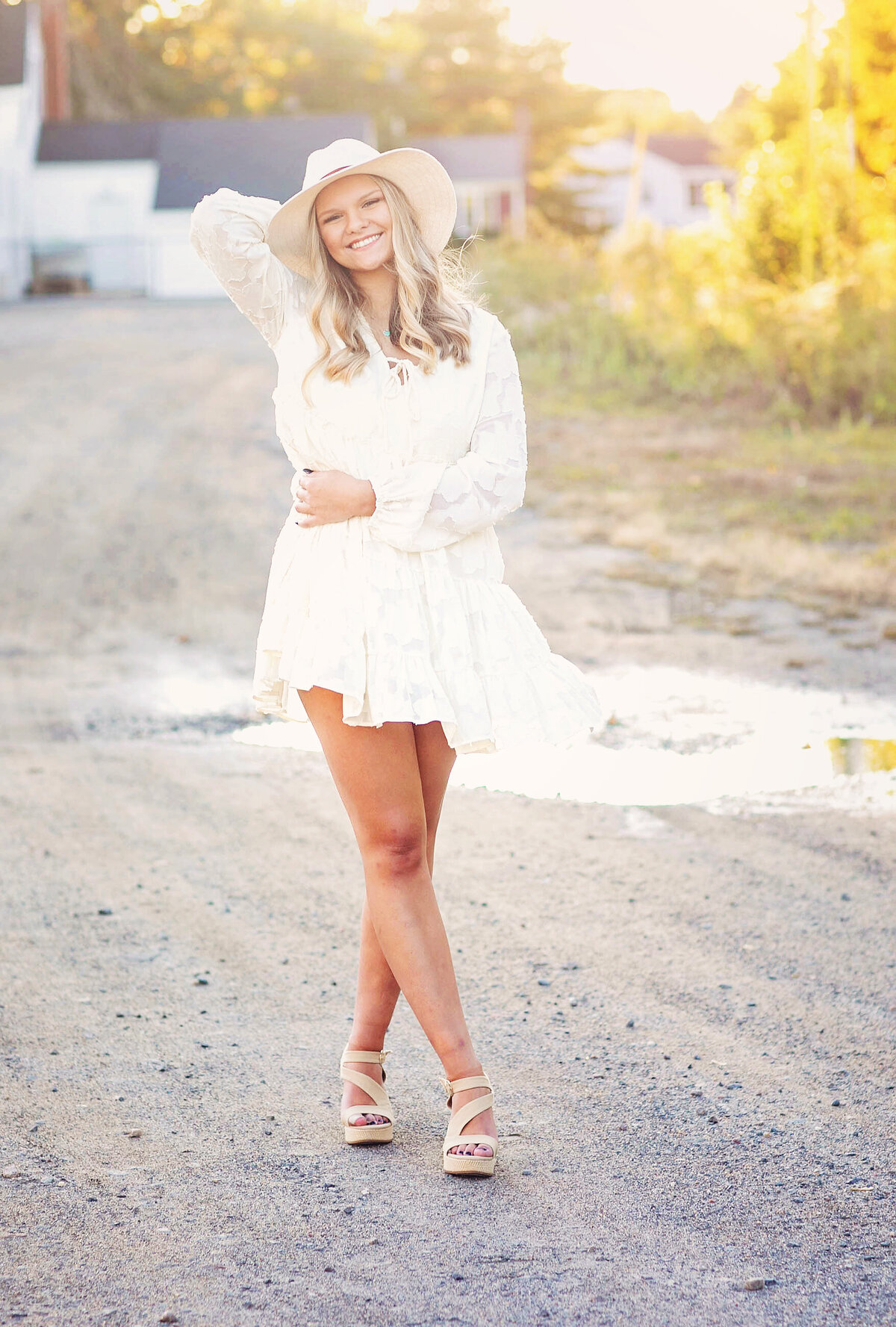 girl in hat country session - Kristen Zannella Photography
